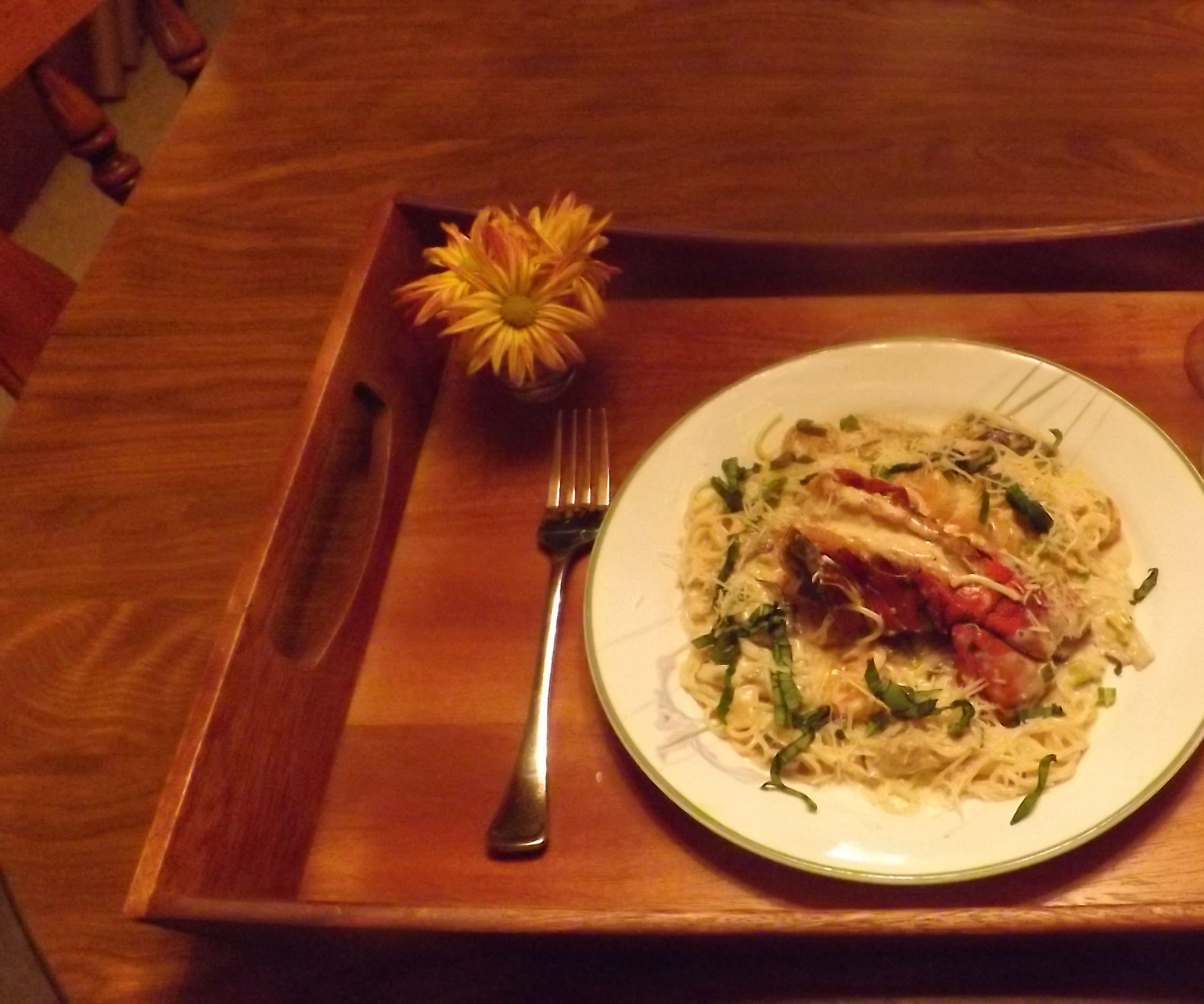 SHRIMP & LOBSTER IN ALFREDO CLAM SAUCE