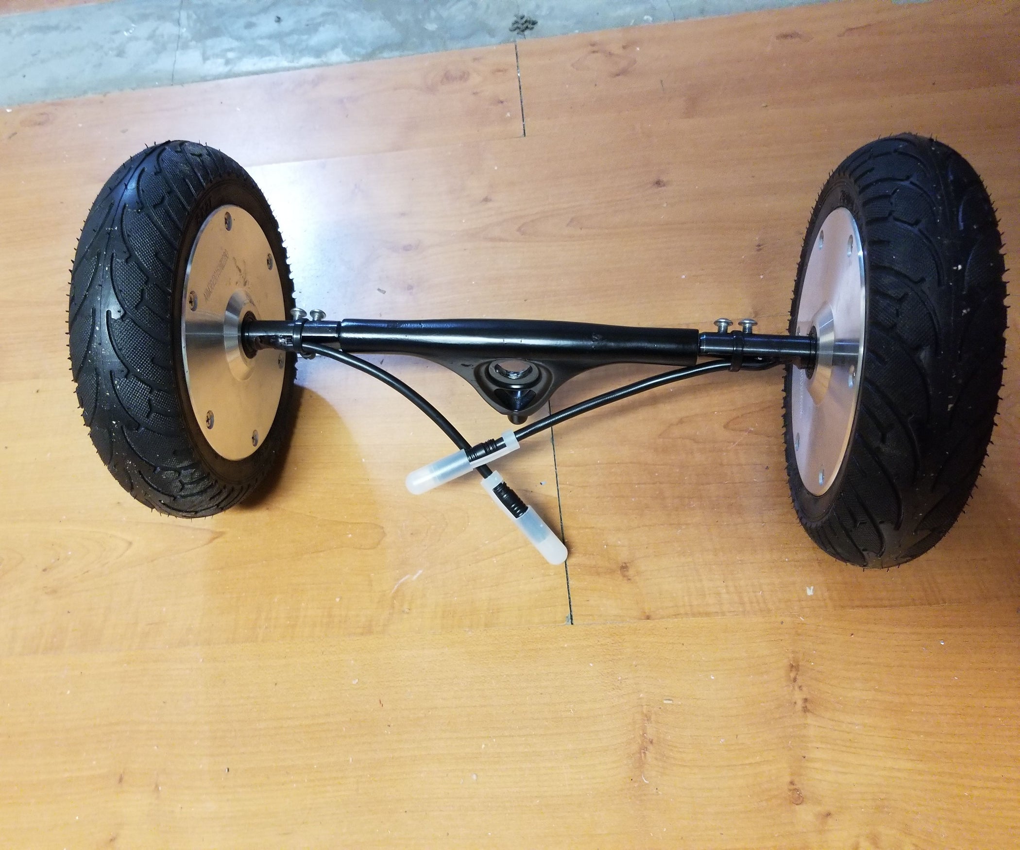 Mounting Hoverboard Wheels Securely and Easily Onto Stateboard