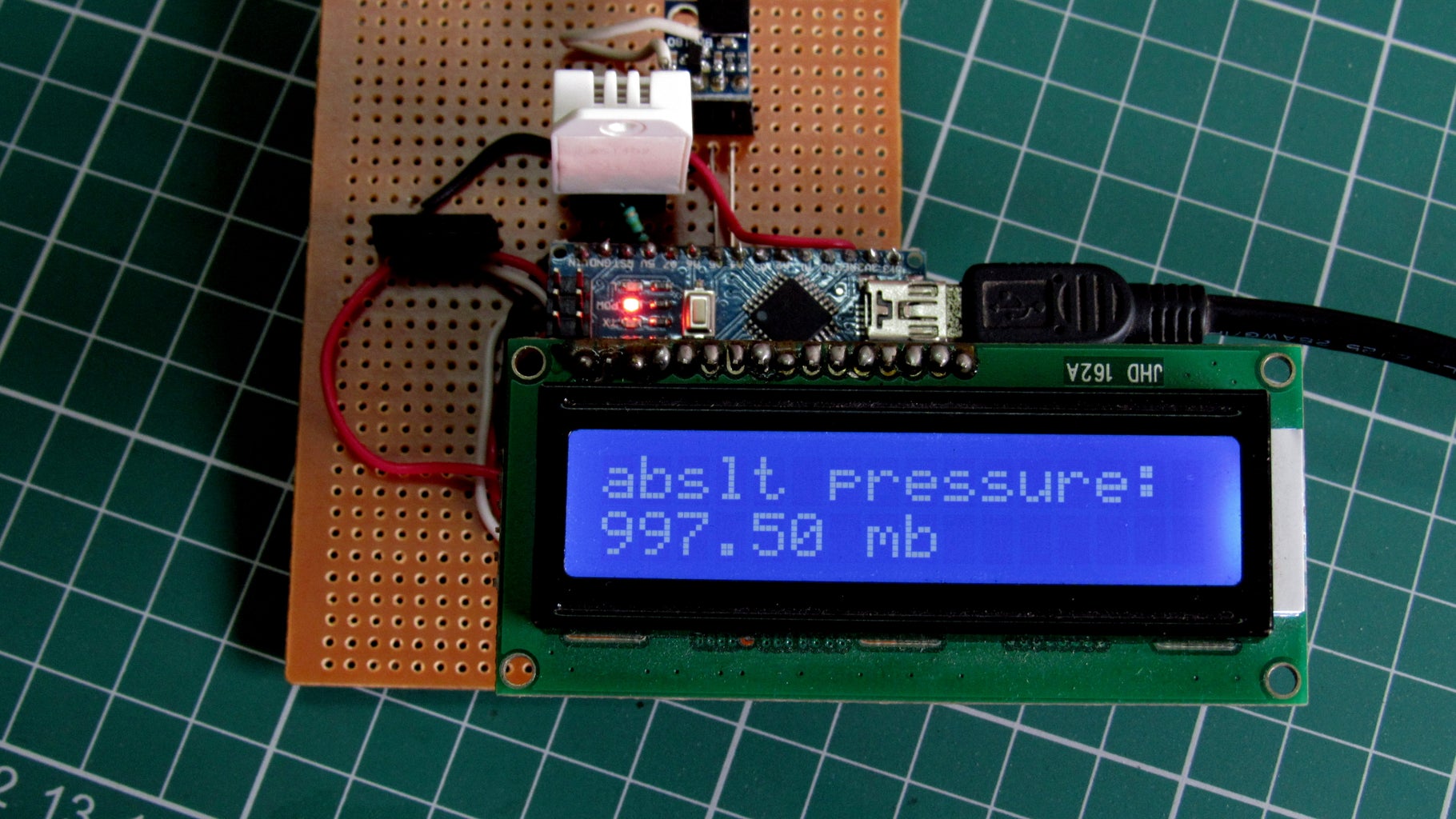 10 $ Portable Arduino Weather Station (AWS)