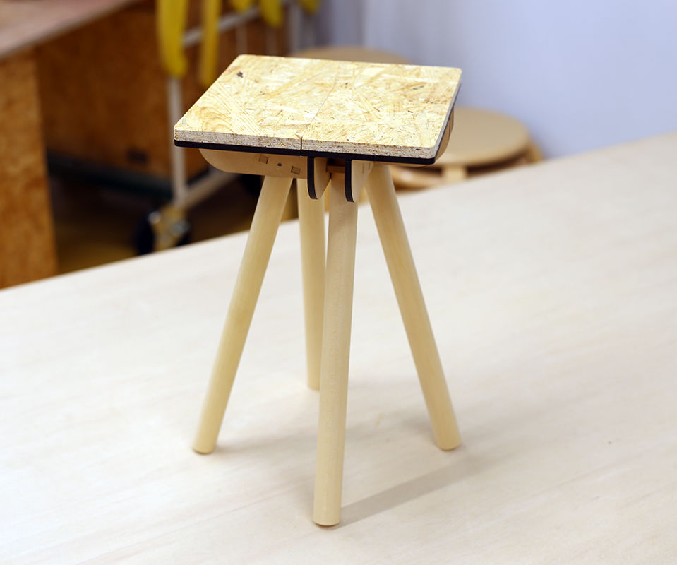 KUMU Stool