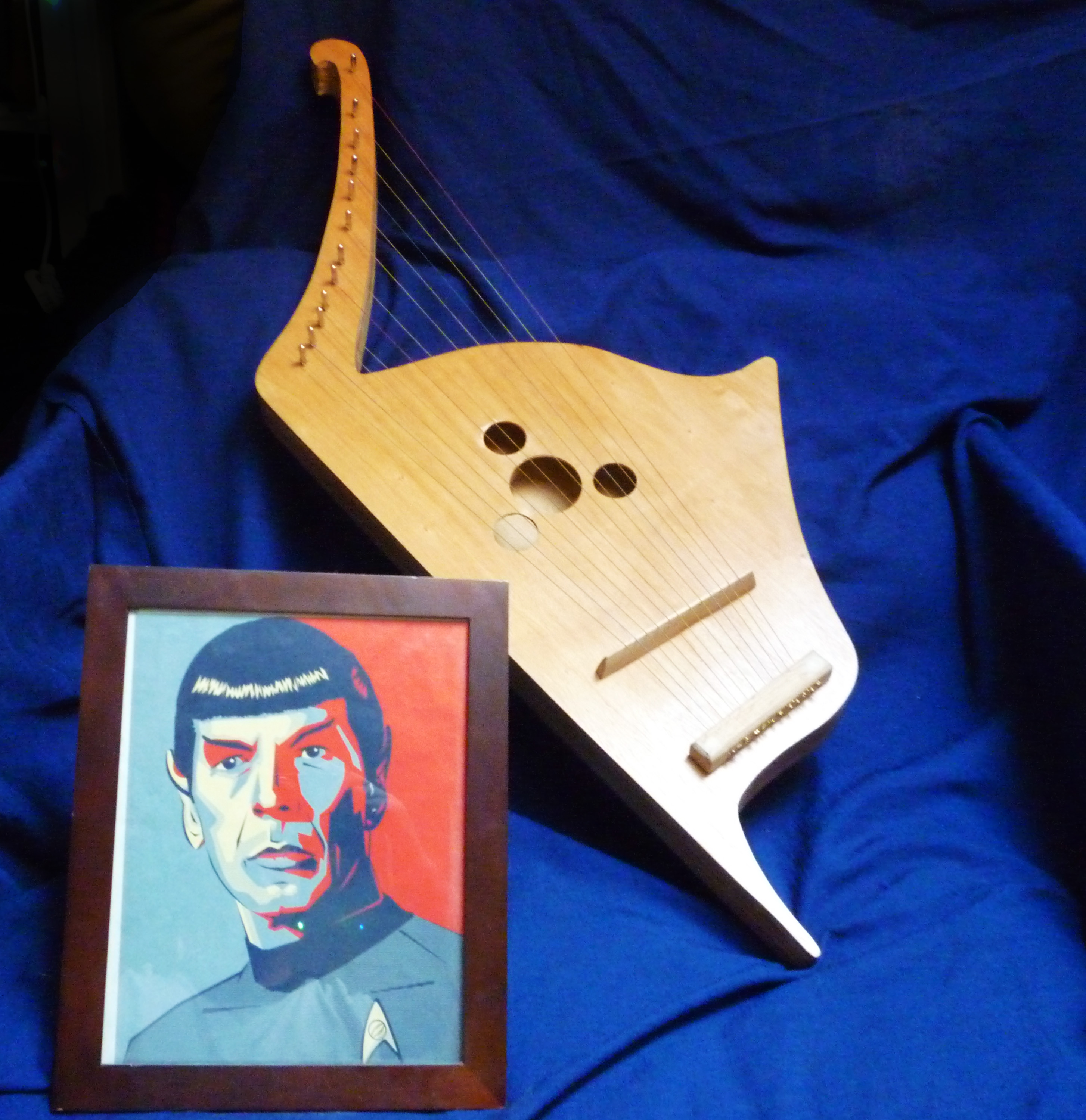 Acoustic Vulcan Lyre