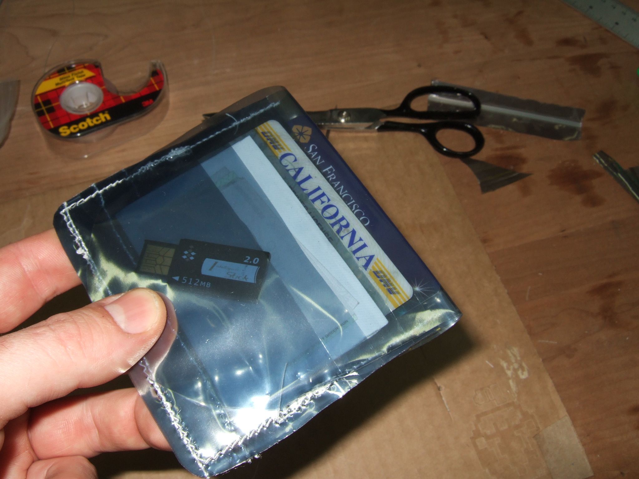 Super-slim, Cool-lookin, EMI-shielding Wallet