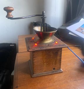 The Scream Machine + Free Game : 8 Steps - Instructables