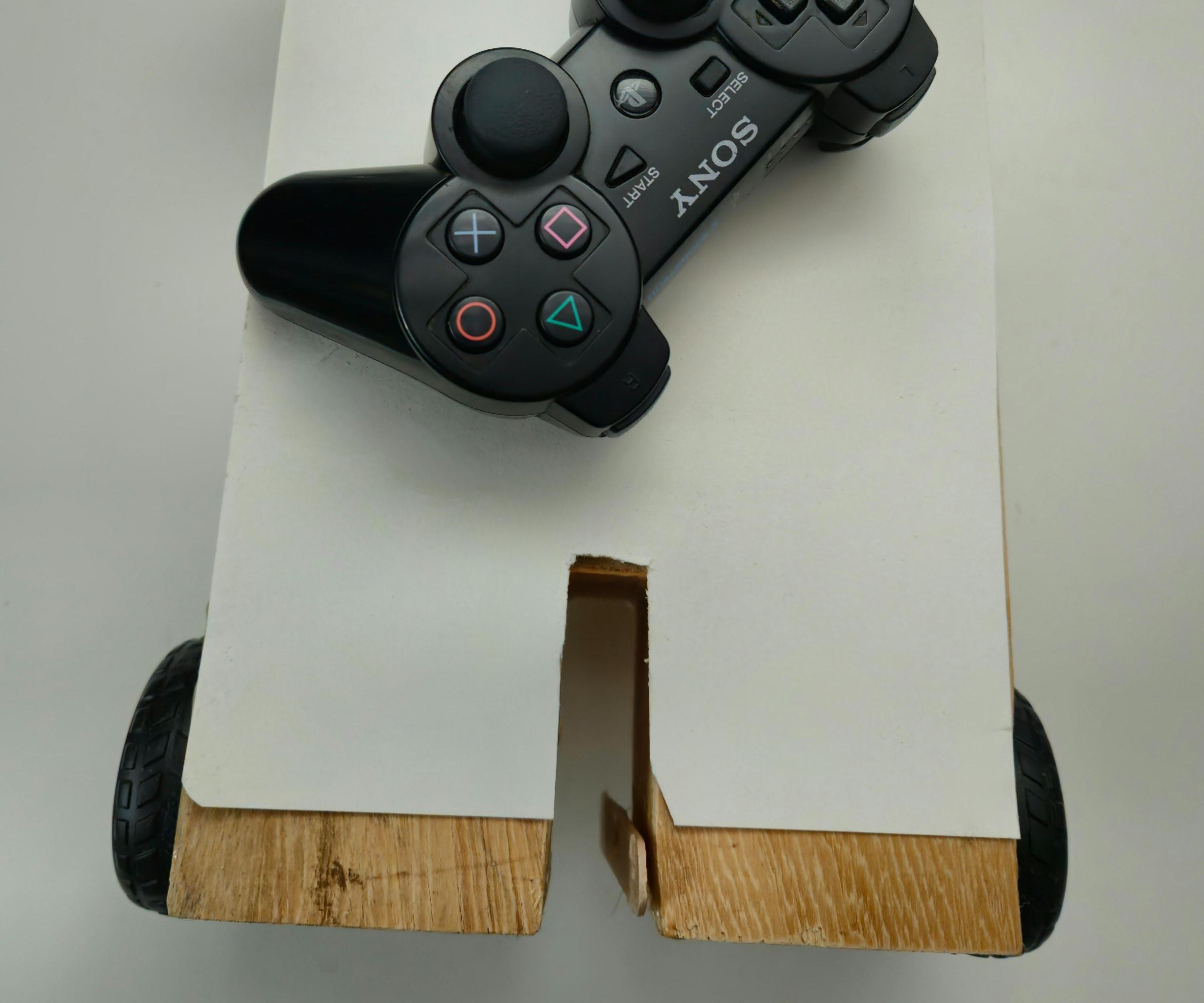 Boxxer the Battle Bot. (Esp32)