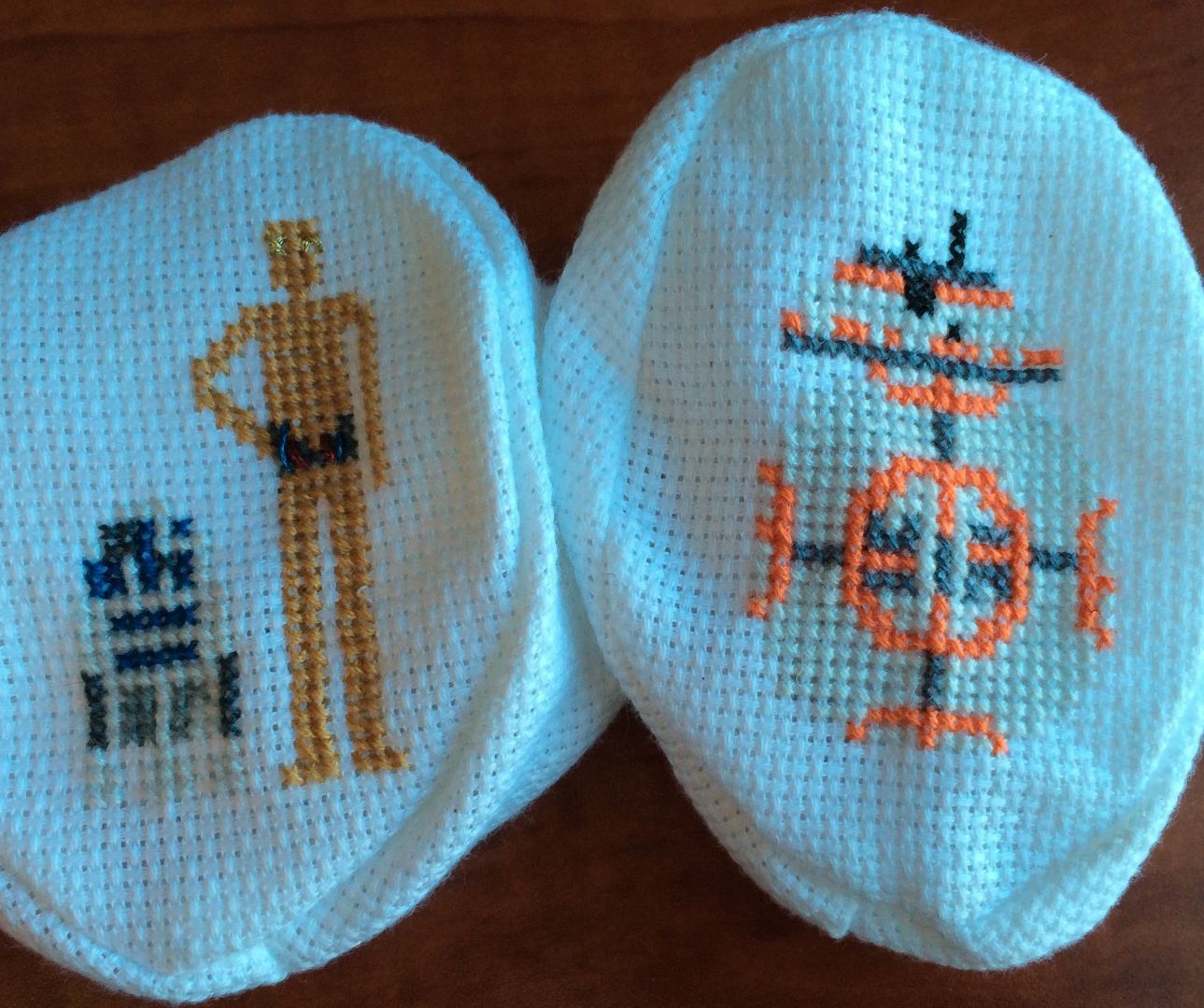 Star Wars Cross Stitch: Droid Booties