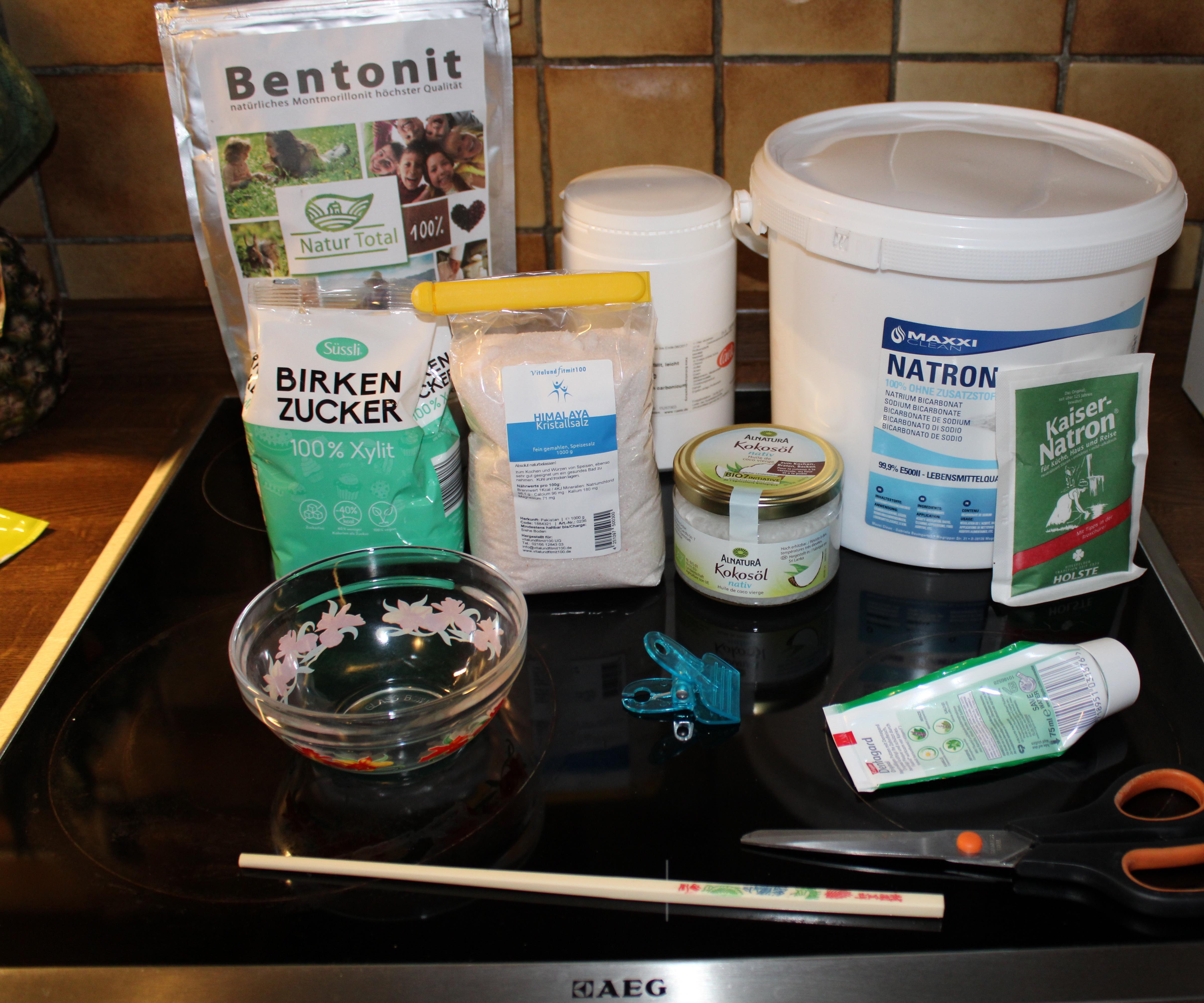 KISS Principle Tooth Paste