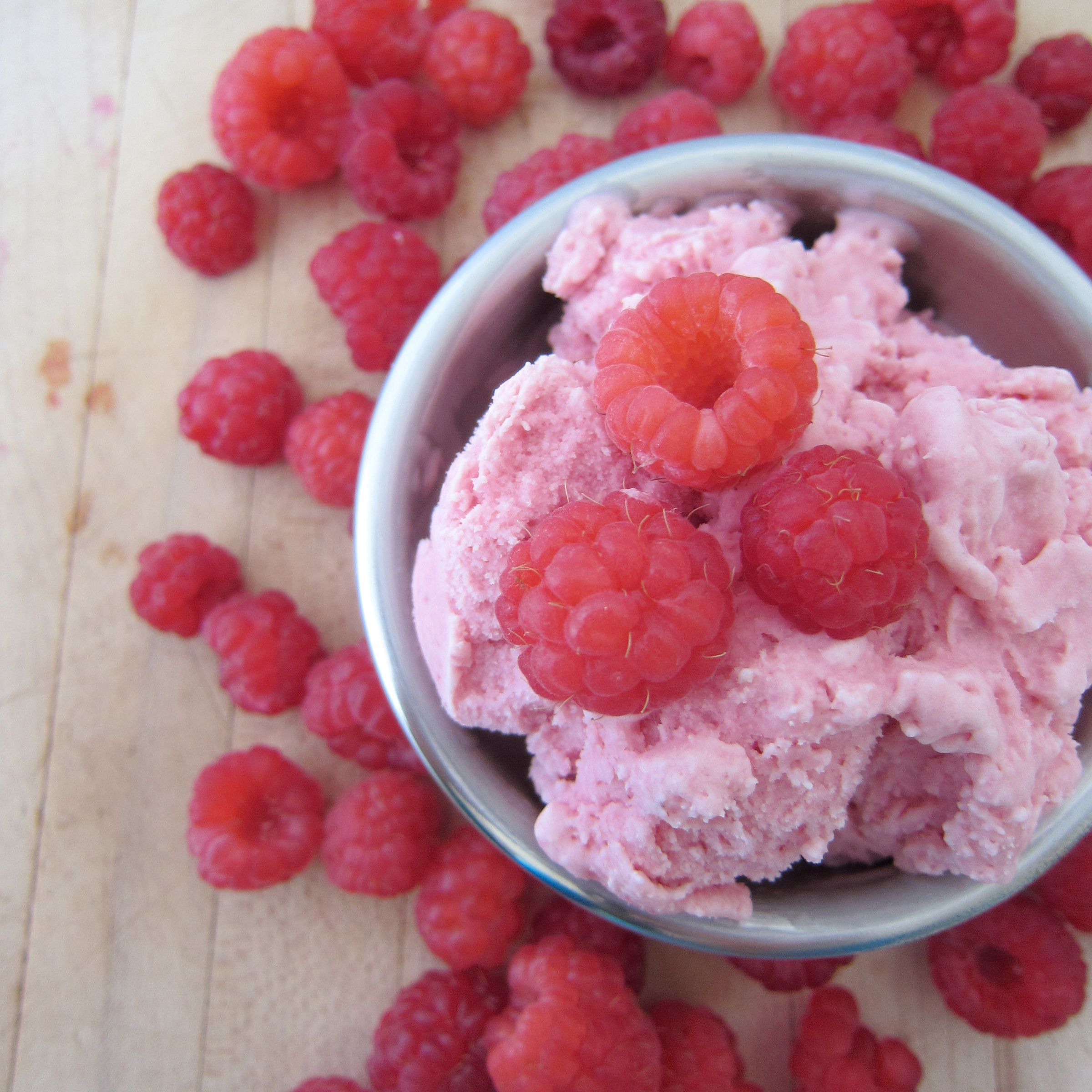 Homemade Raspberry Sherbet