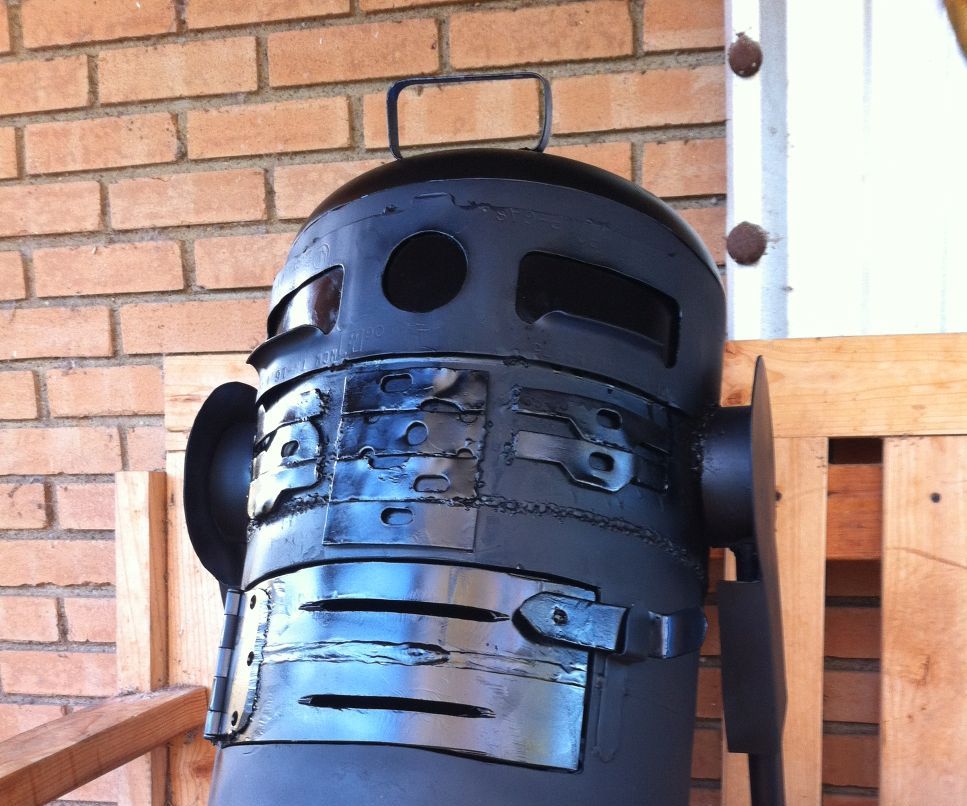 R2D2 charcoal grill ( ChaR2D2)