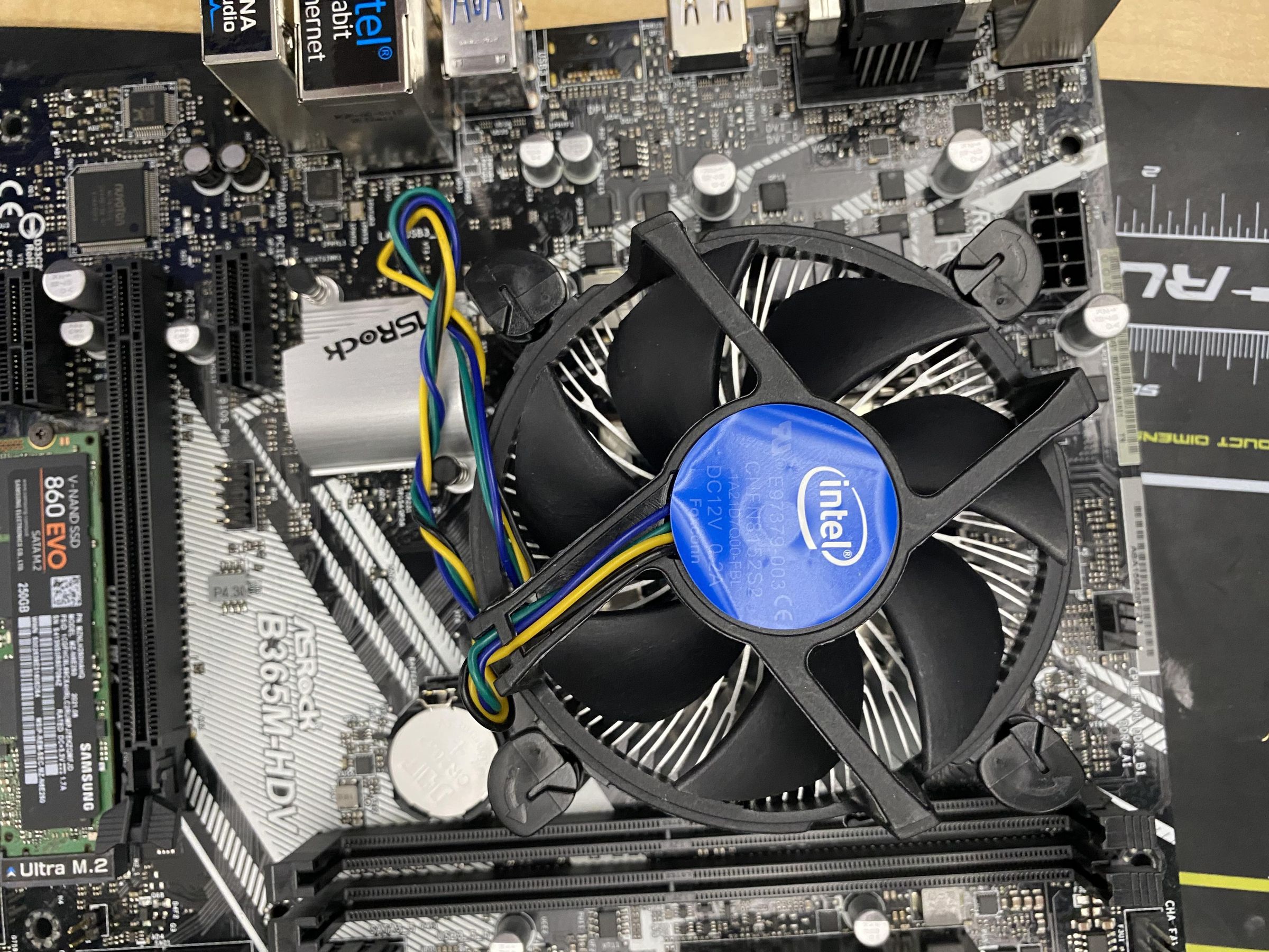 How to Build a PC (Personal Computer) 8 Steps Instructables