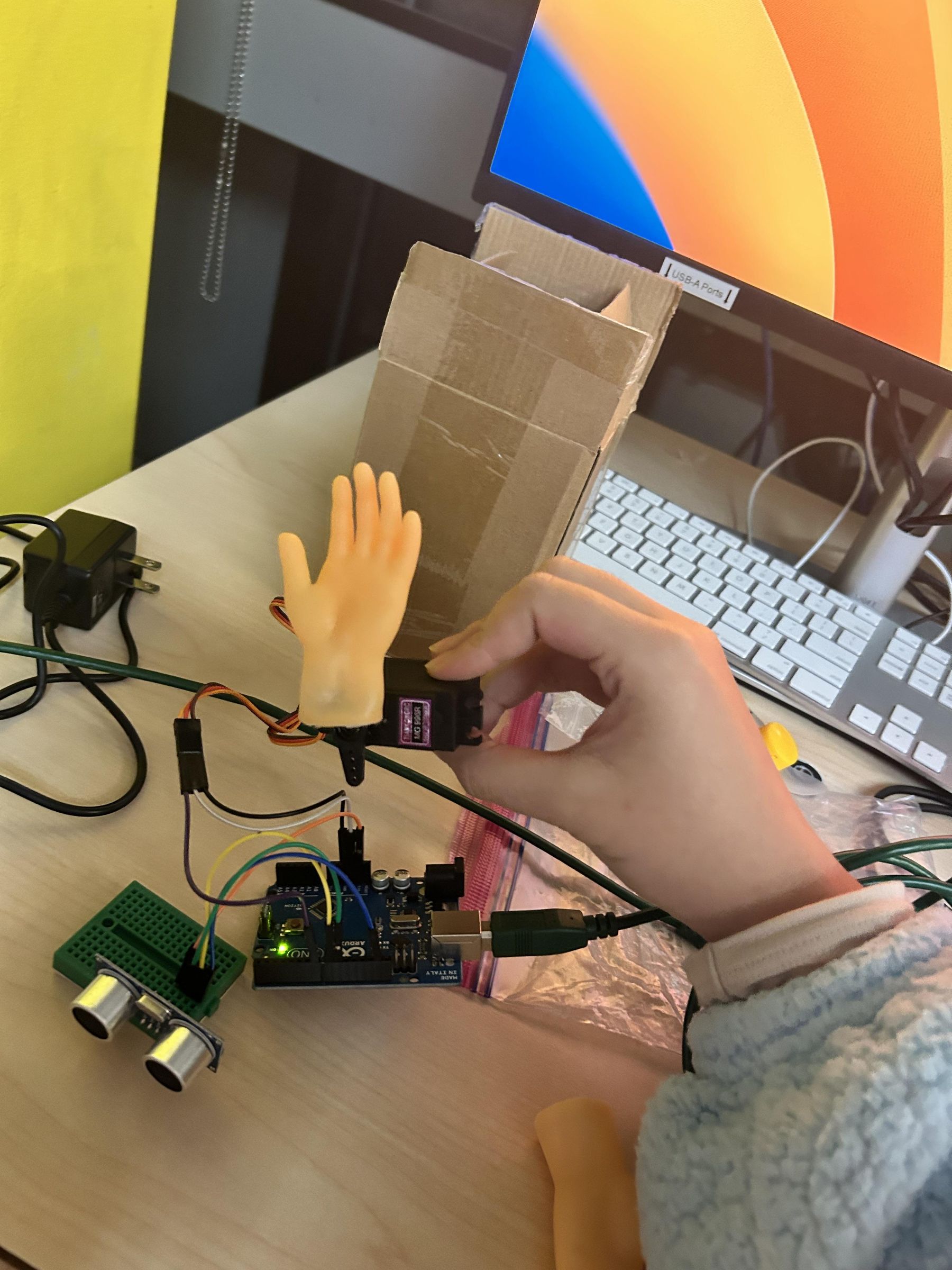 Make a Wavebot Using Ultrasonic Sensor and Servo Motor : 6 Steps ...