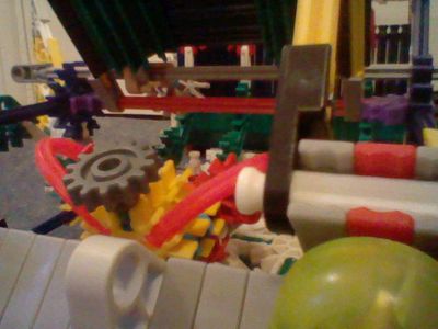 Knex Car With Large Trunk Space.