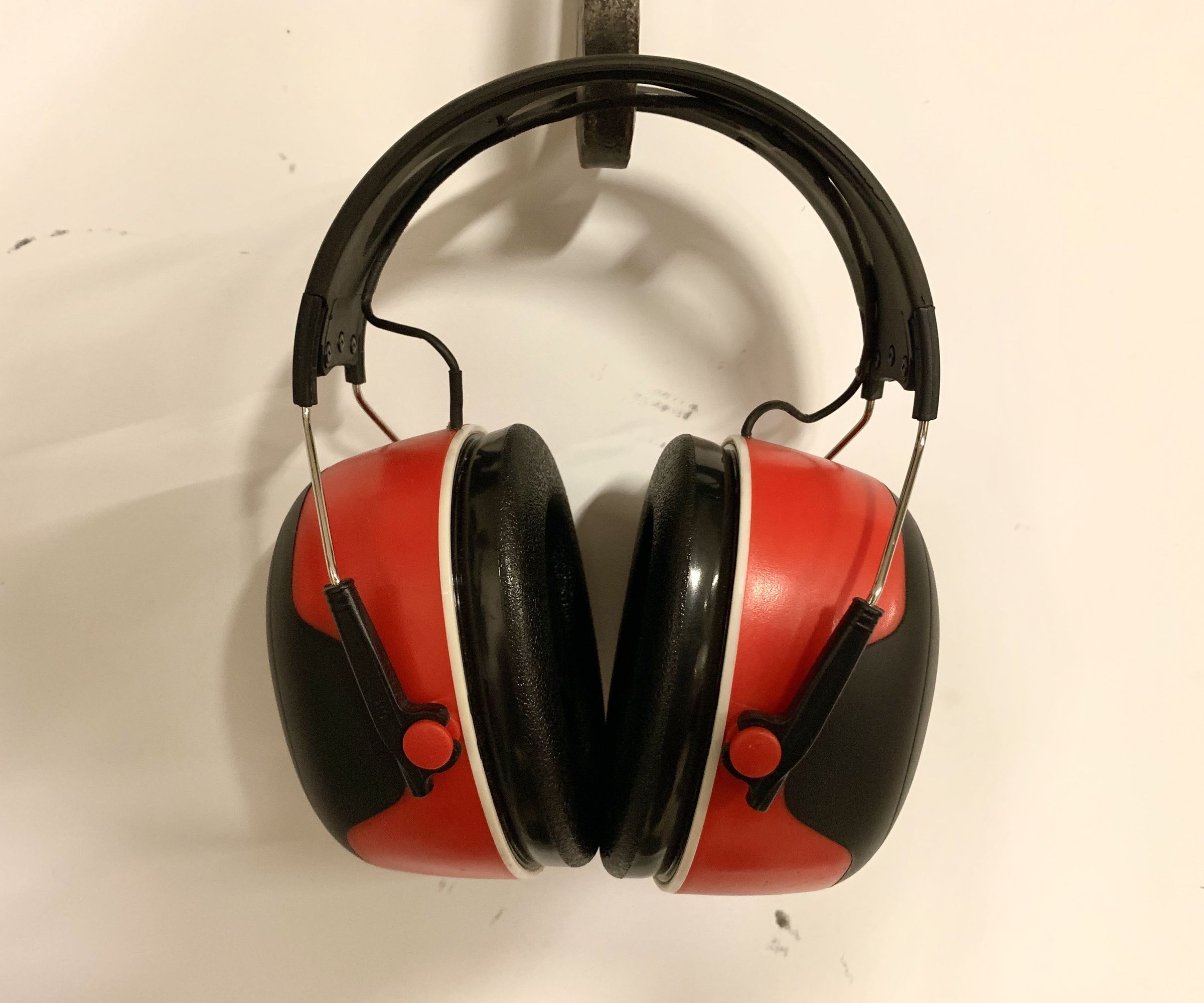 Converting Broken Beats Solo3 Headphones to Hearing Protection Wireless Headphones
