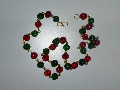Making the Beaded Necklace