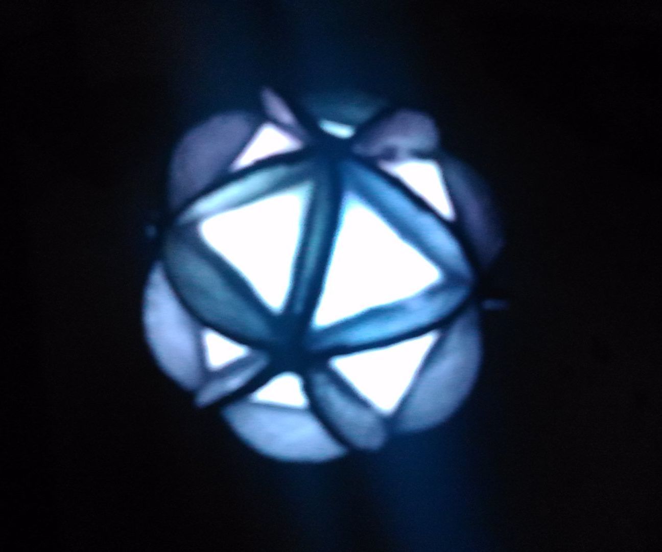 Cardboard+ Lightings = Magic.