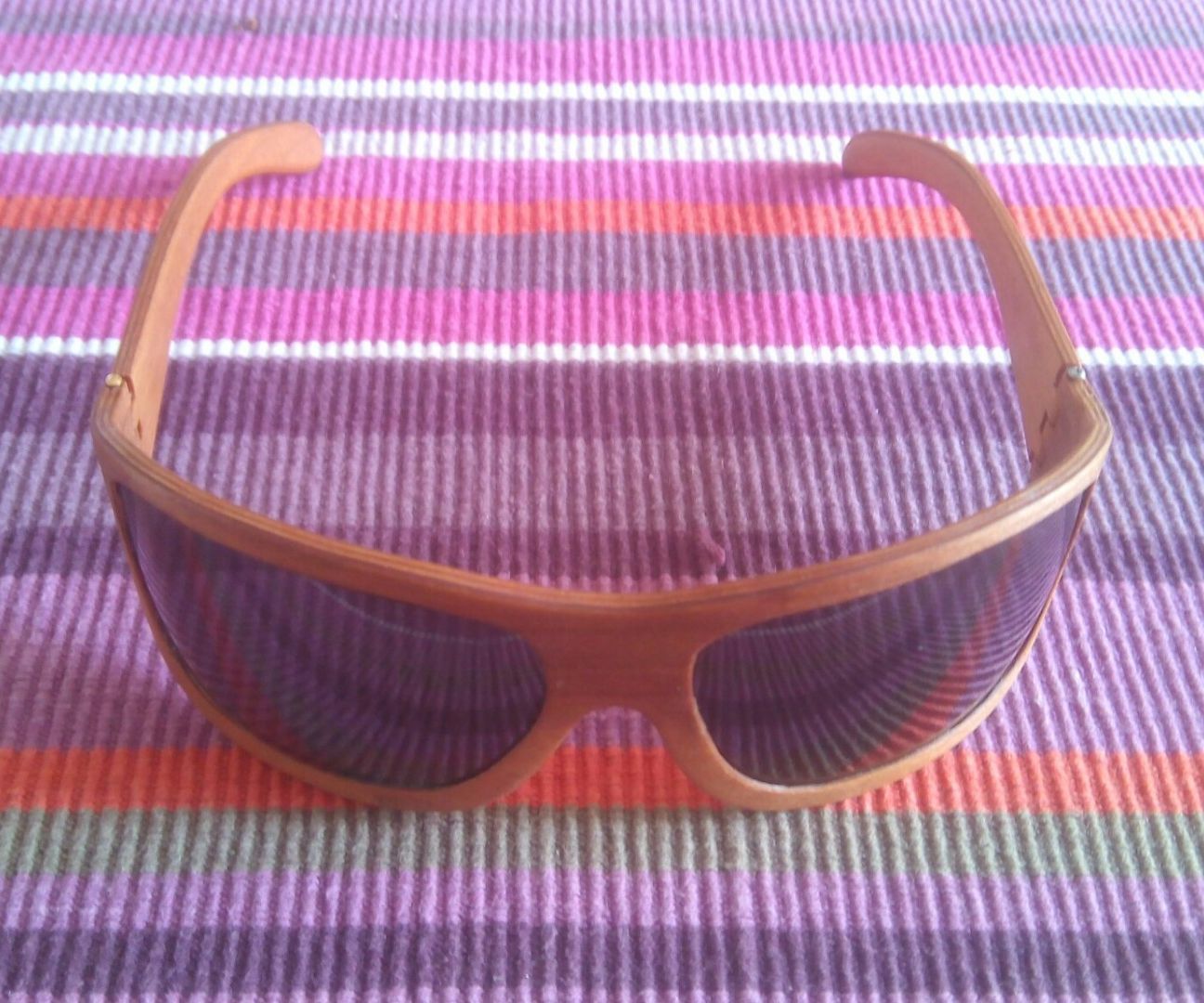 DIY Wooden Sunglasses With Veneer