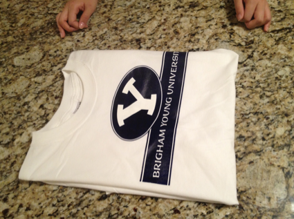 How to Fold a T-shirt in Less Than 2 Seconds