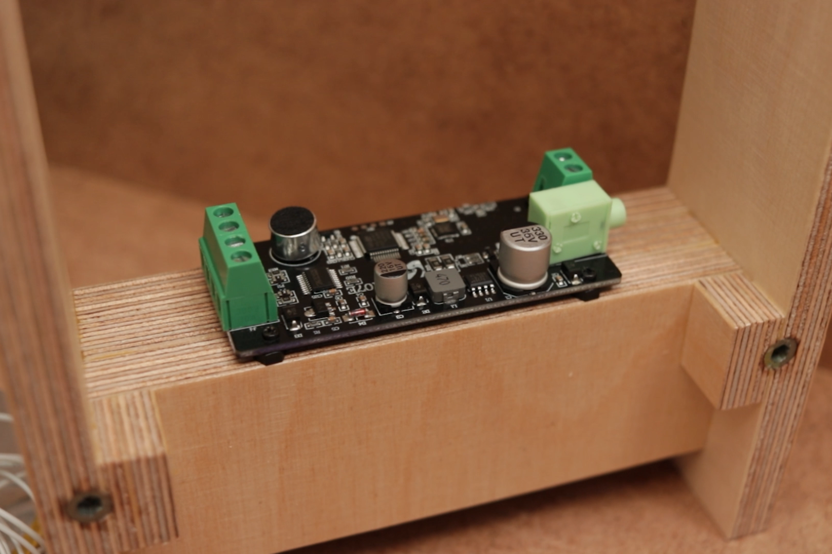 Super-Bright RGB Bluetooth Mood-Light : 18 Steps (with Pictures ...