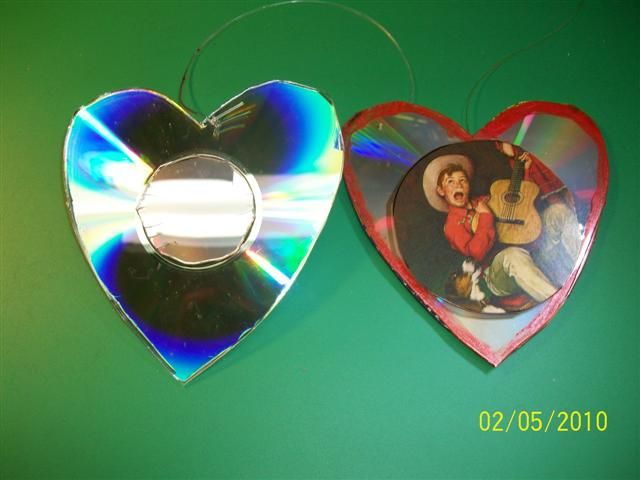 VALENTINES FOR LOVED ONES WITH CD DISCS