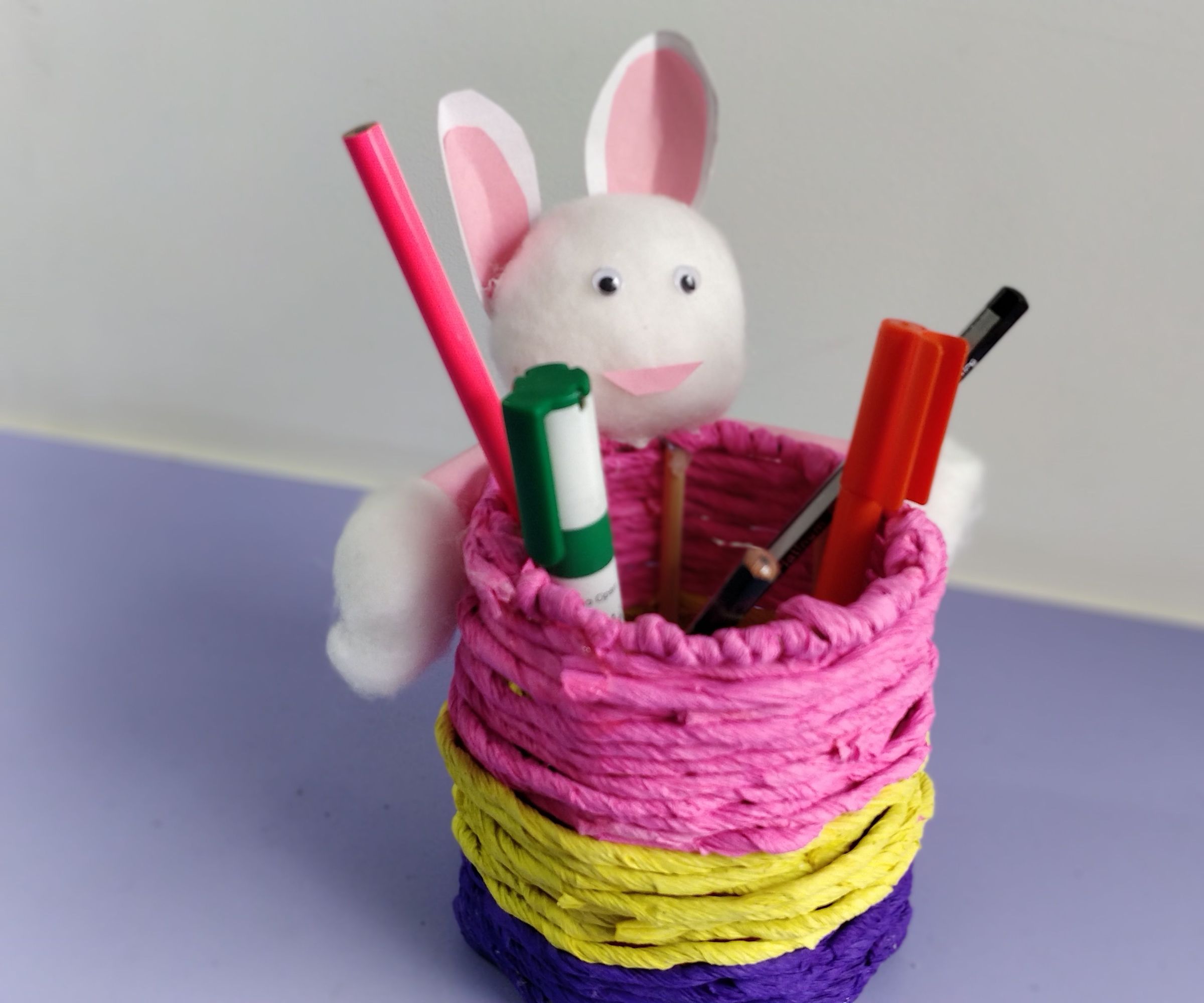 Pen Holder With Crepe Paper