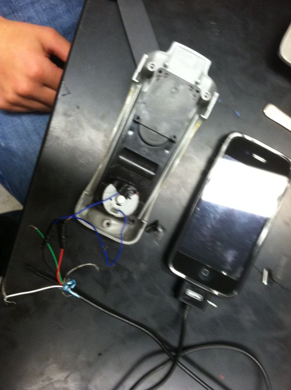 Crank Flashlight Charger