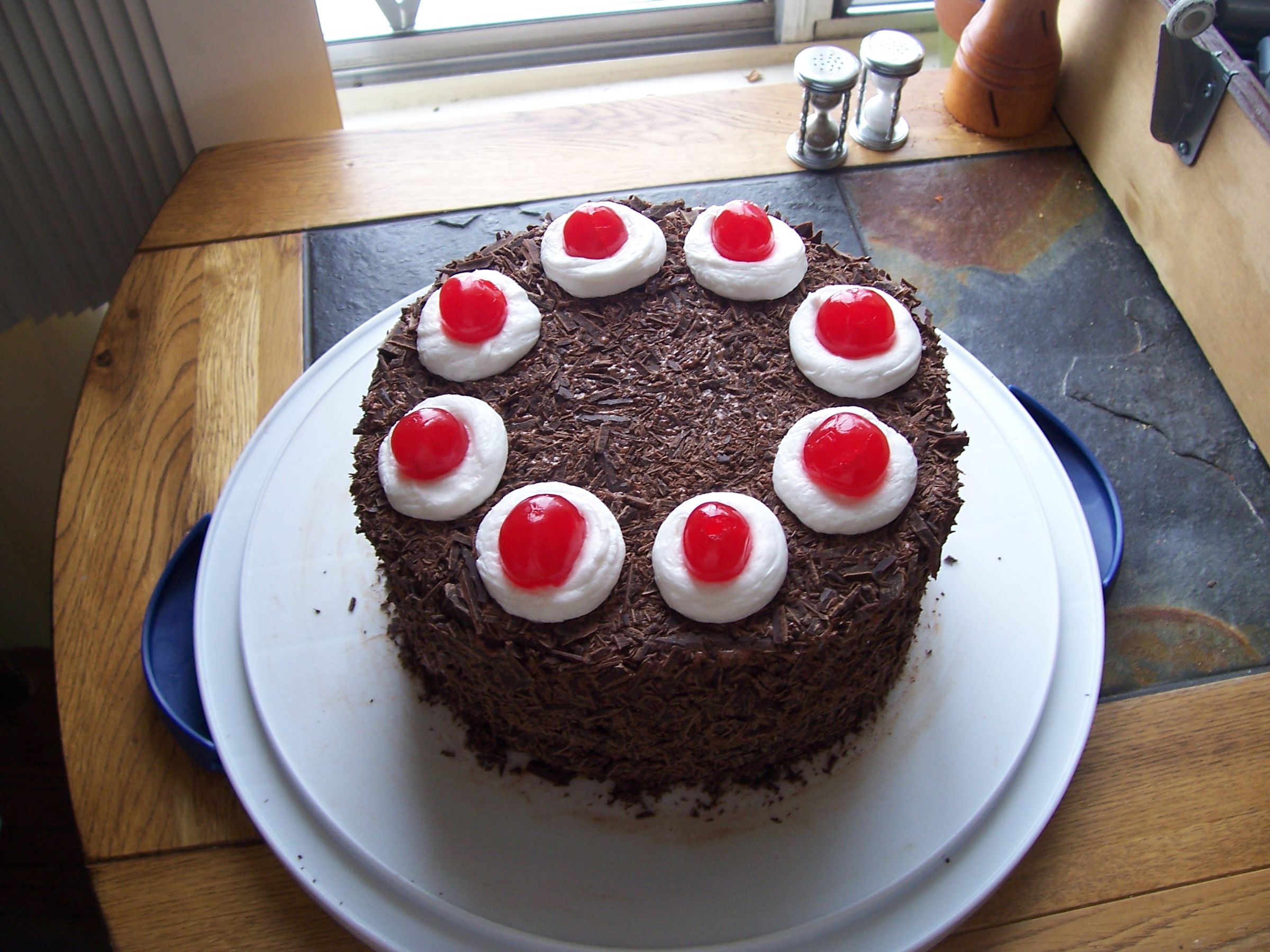 Making the Perfect Portal Cake!