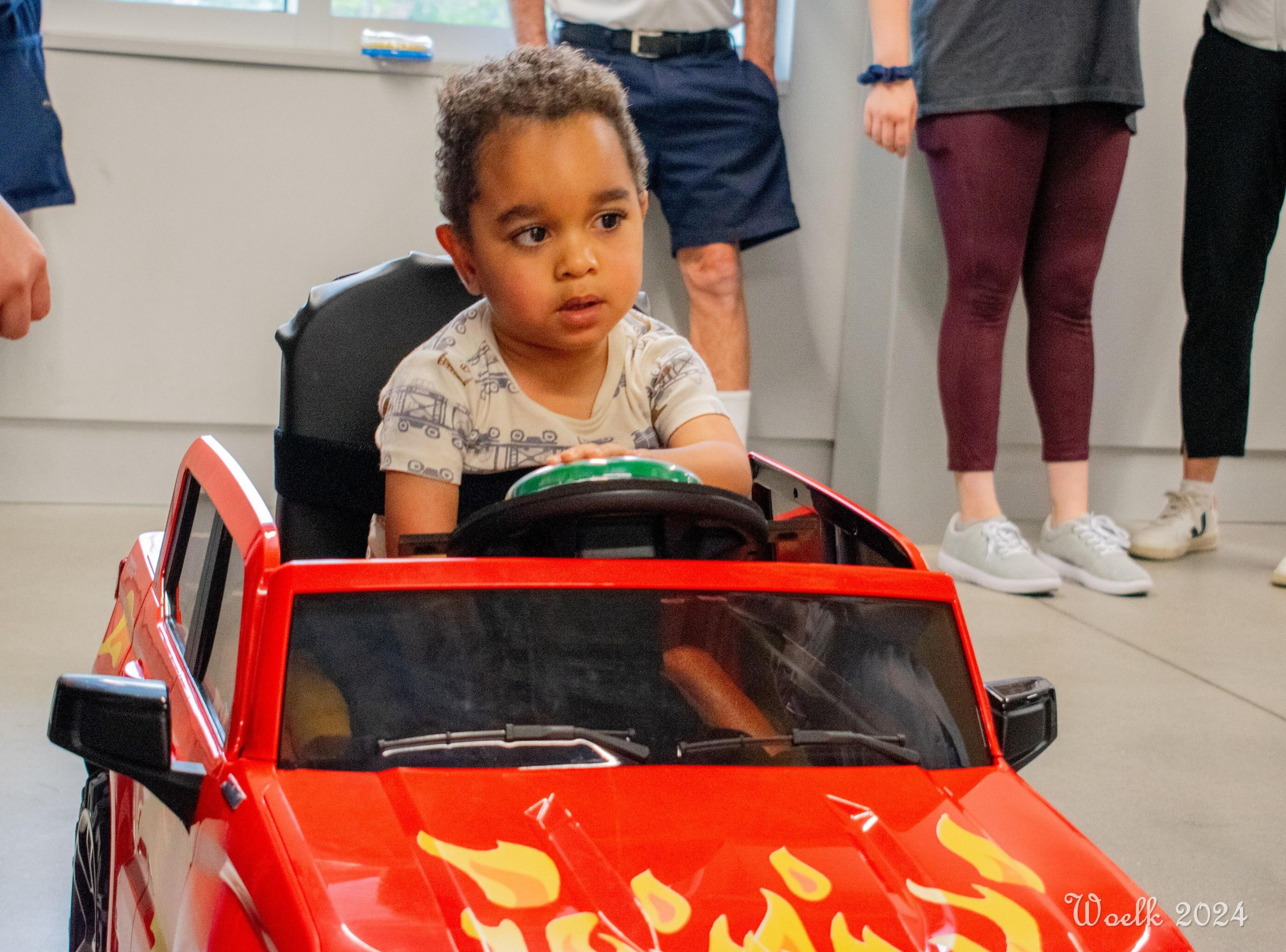 GoBabyGo Installing an AbleNet Big Red Switch & Emergency Stop (Part 1)