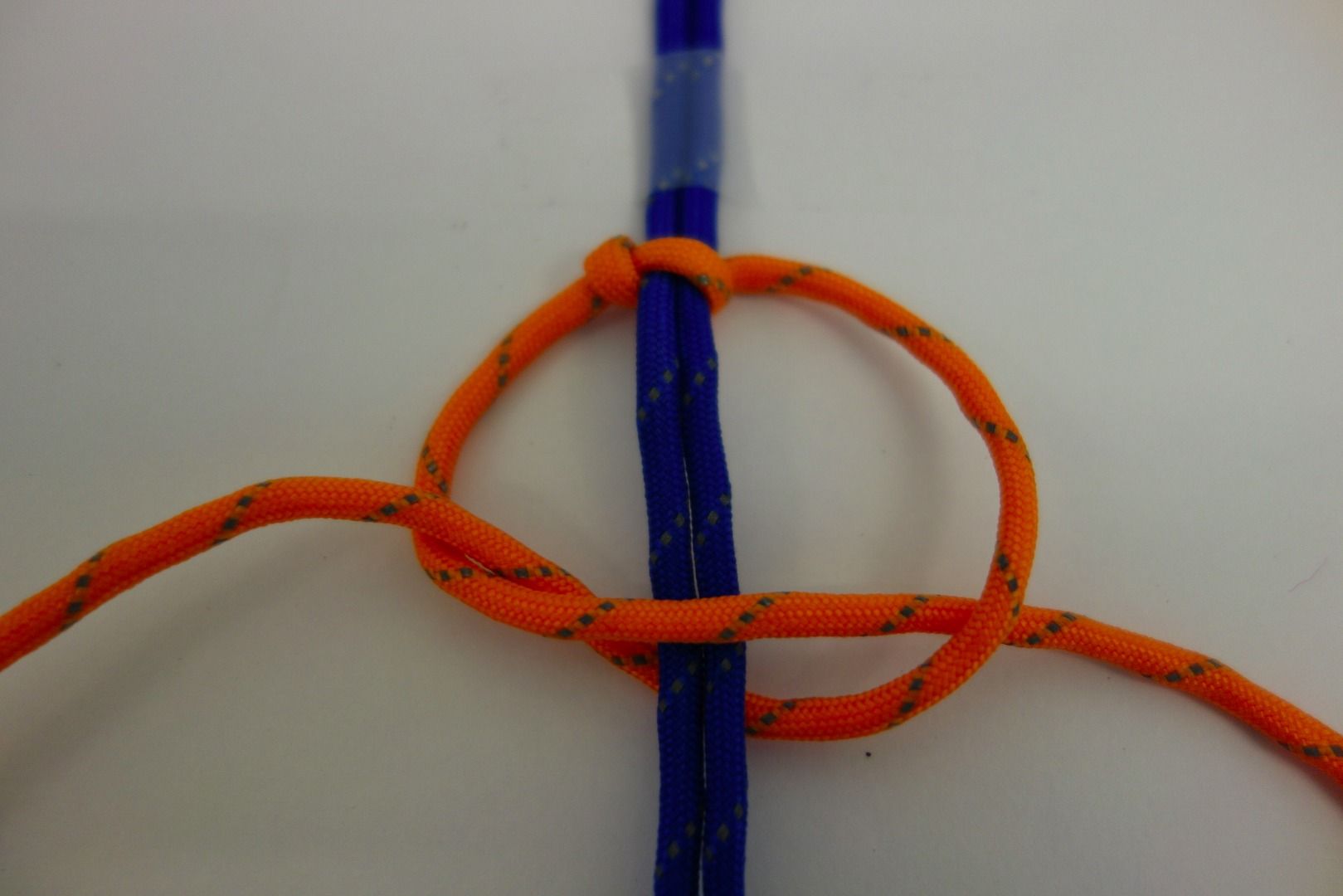 DIY Adjustable Paracord Bracelet 25 Steps (with Pictures) Instructables