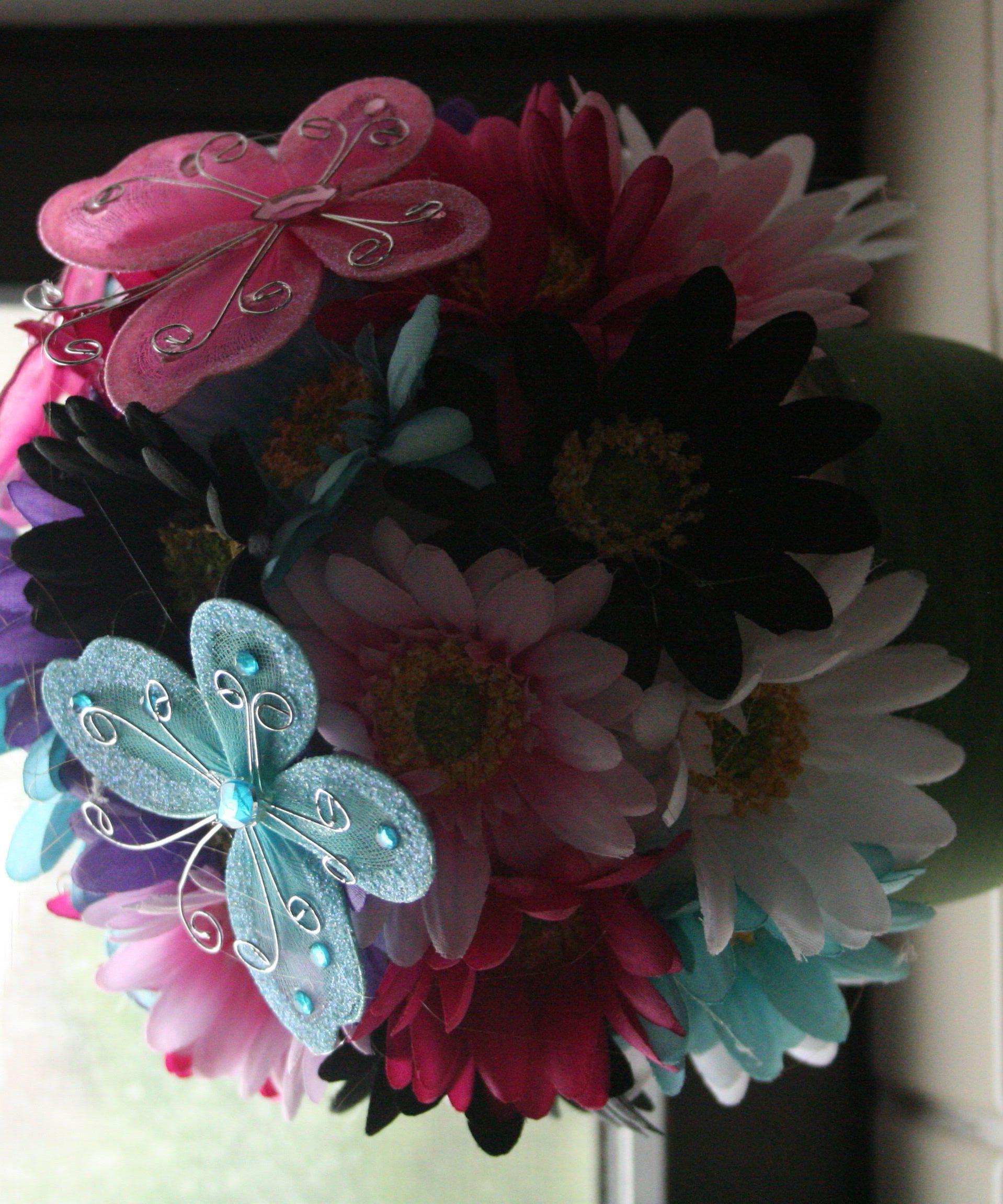 3D Floral Bouquet Display