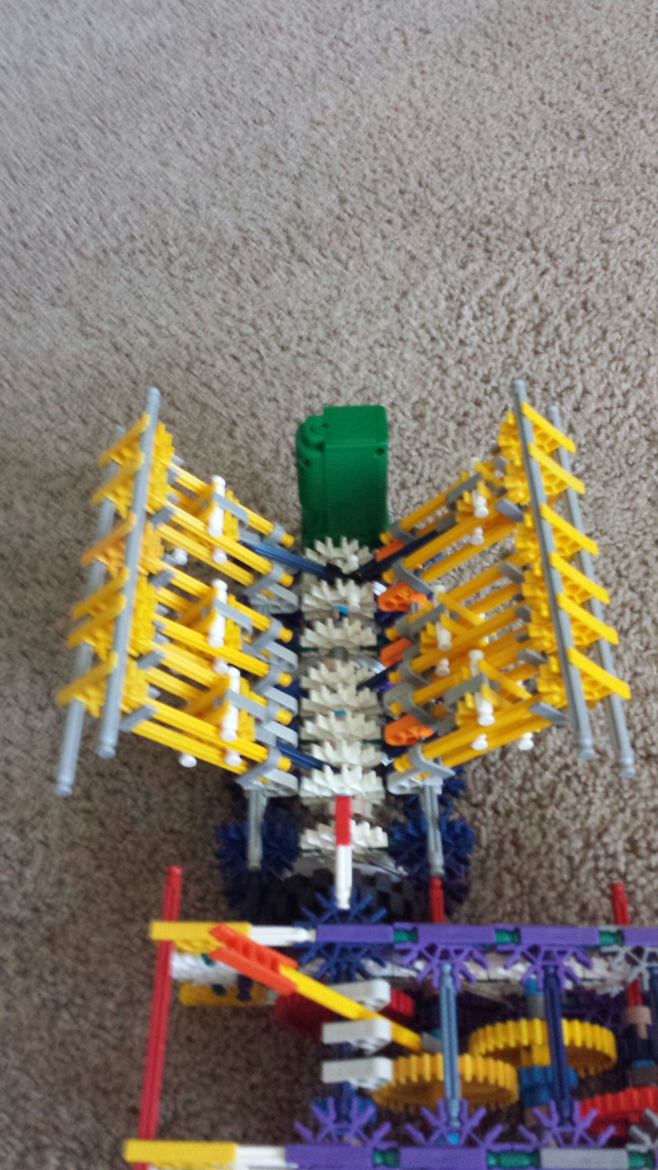 v6 engine with 4 speed gearbox with clutch