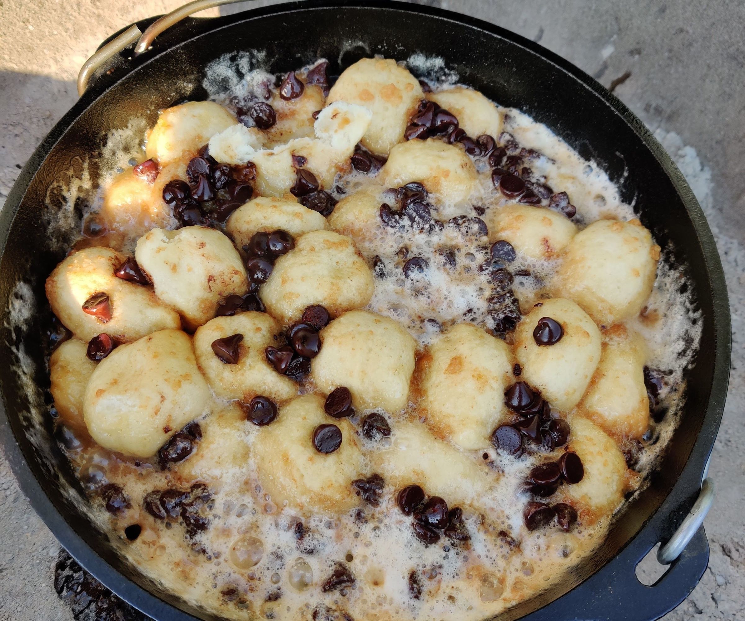 Dutch Oven S'mores Monkey Bread