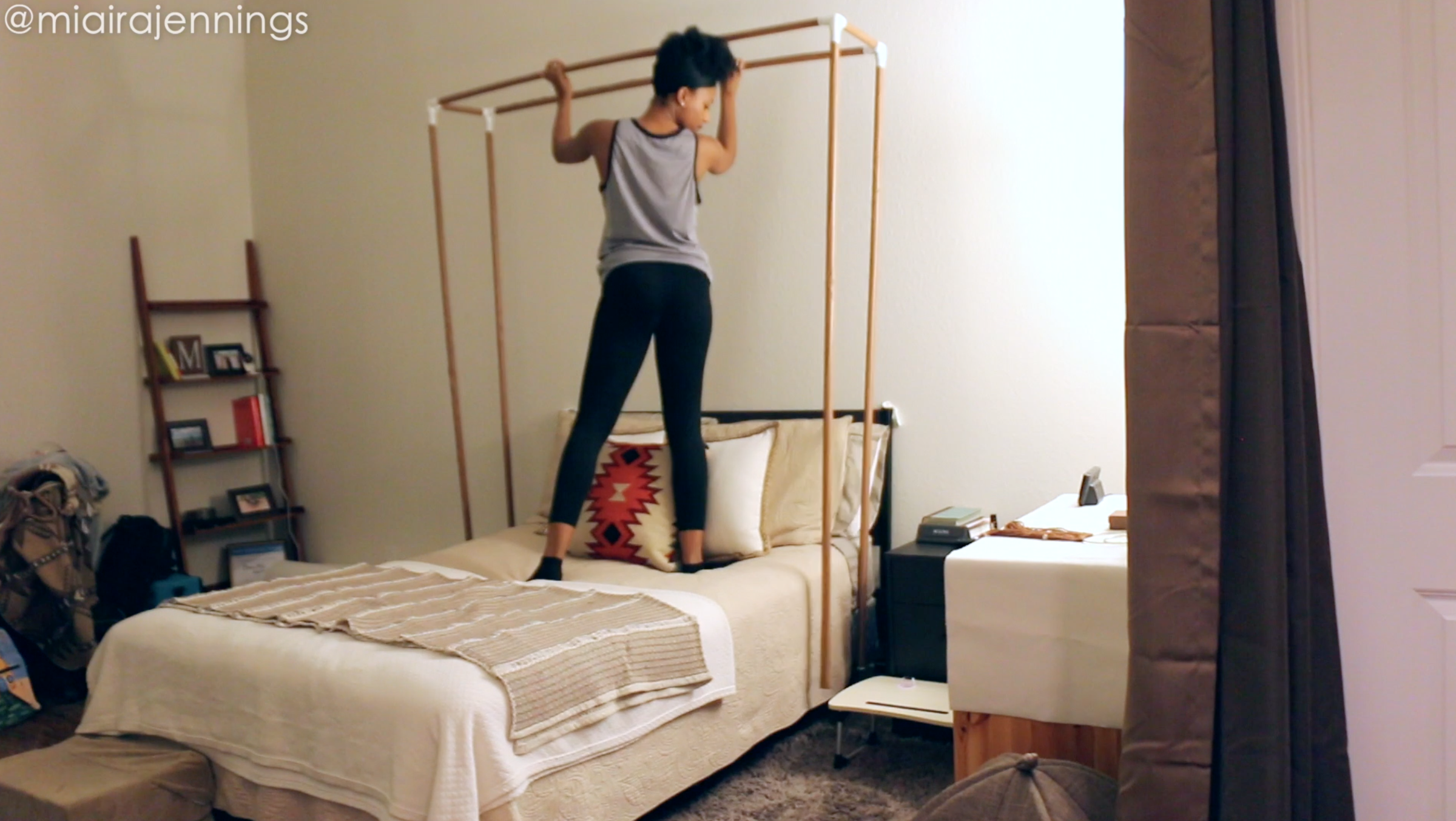 DIY Faux Wood PVC Pipes Bed Canopy 8 Steps (with Pictures