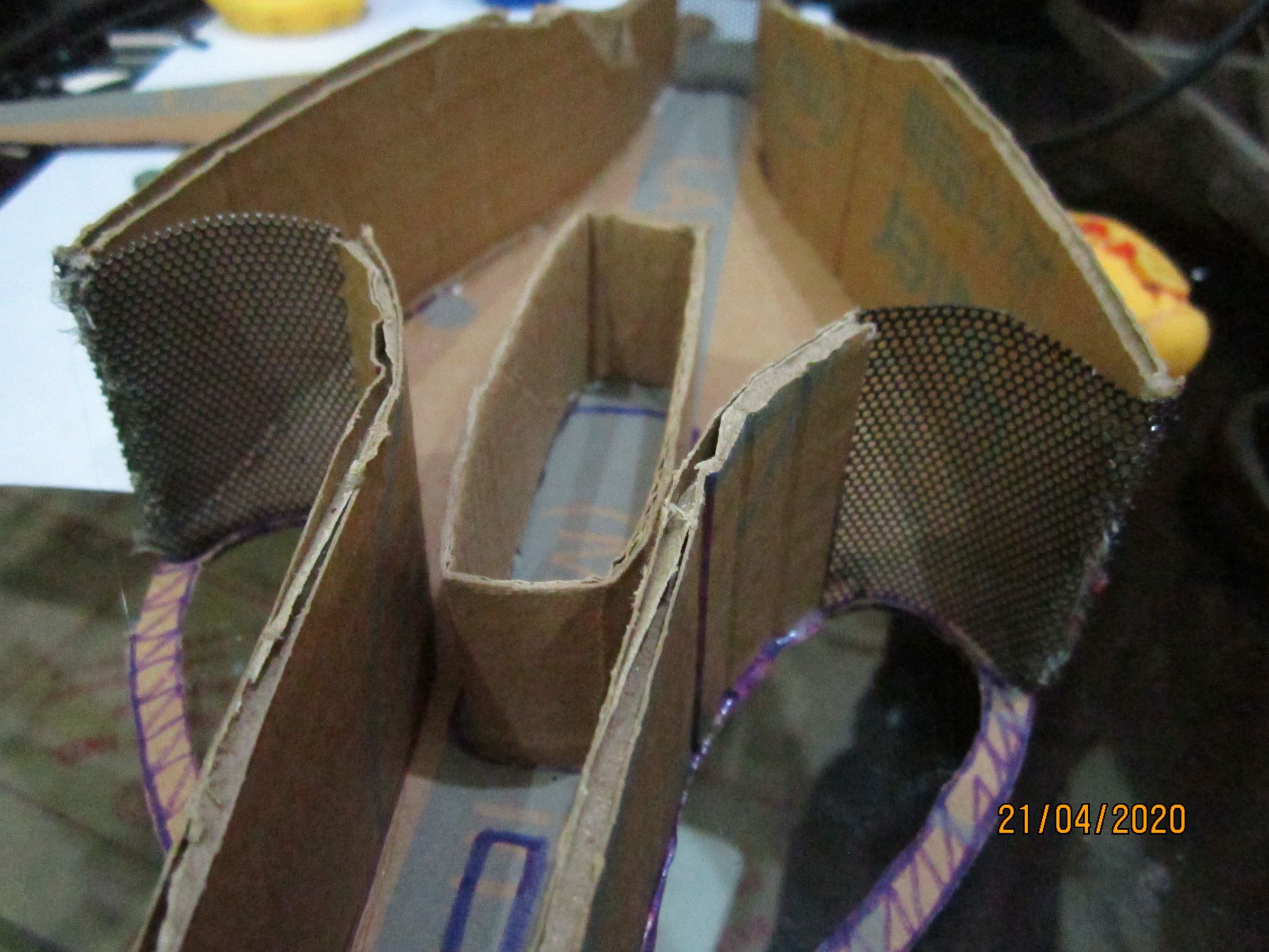 DIY Cardboard Formula 1 Car Model : 4 Steps - Instructables