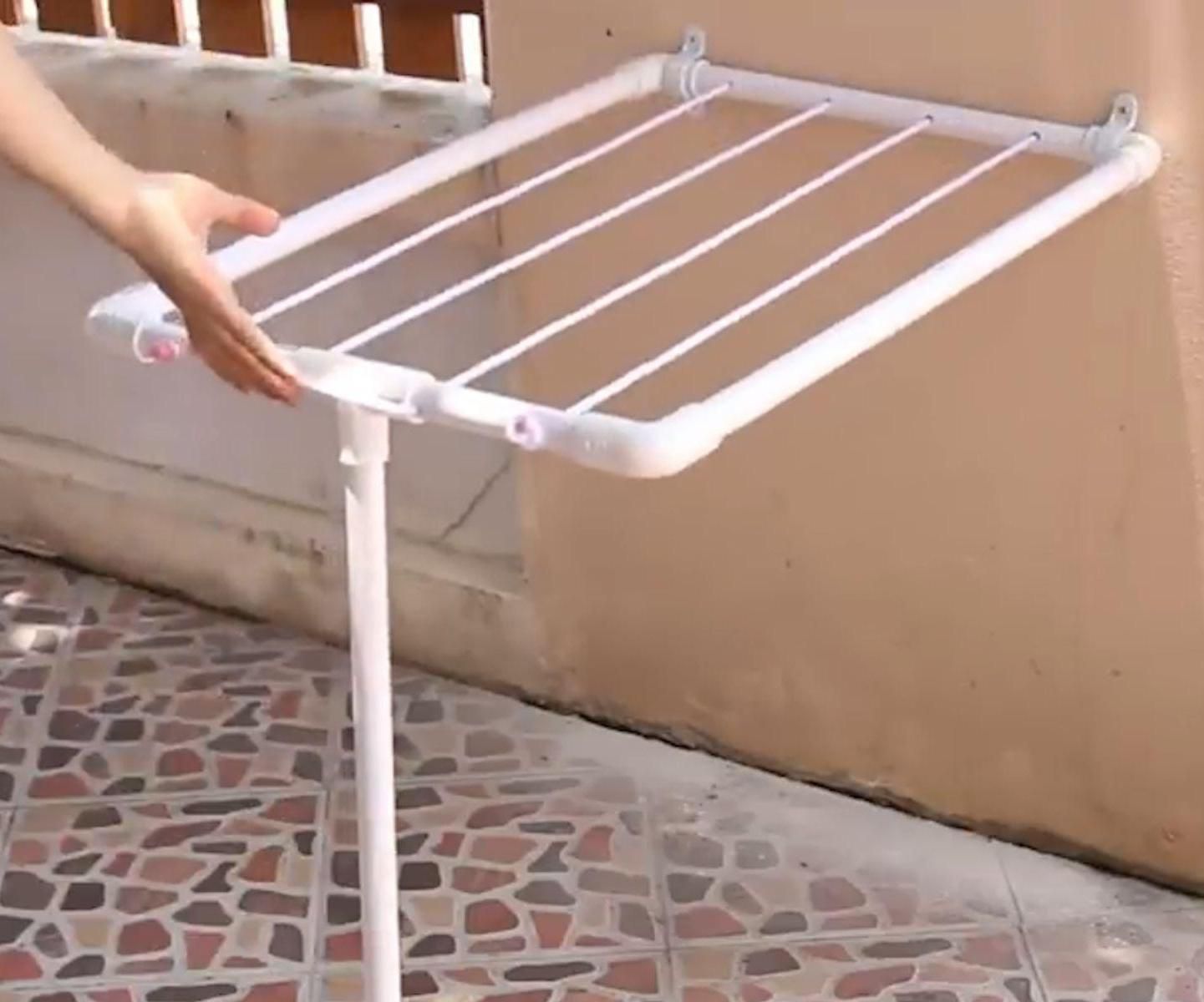 Space-Saving PVC Collapsible Towel Stand