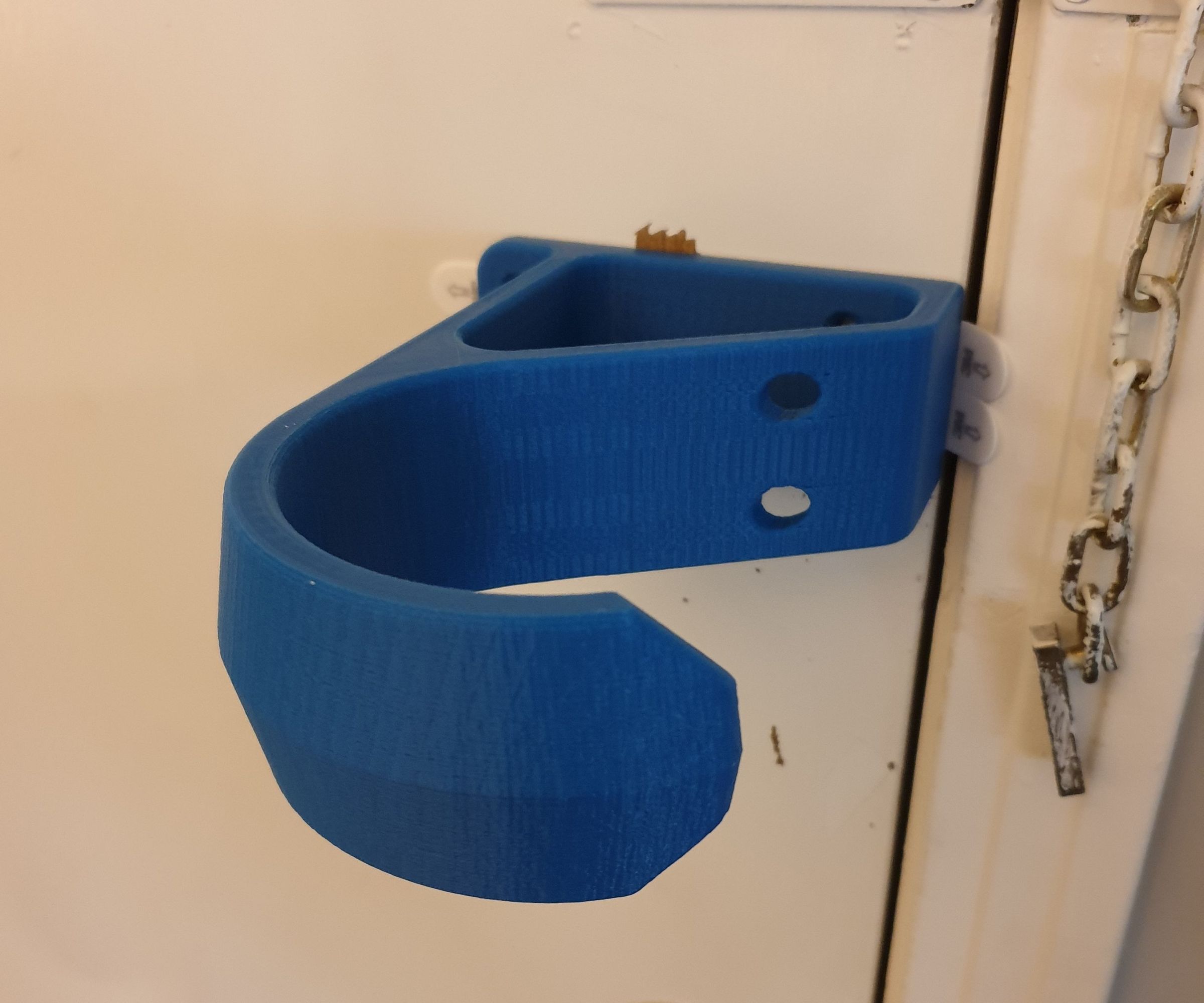 Hands-free Forearm Door Pull
