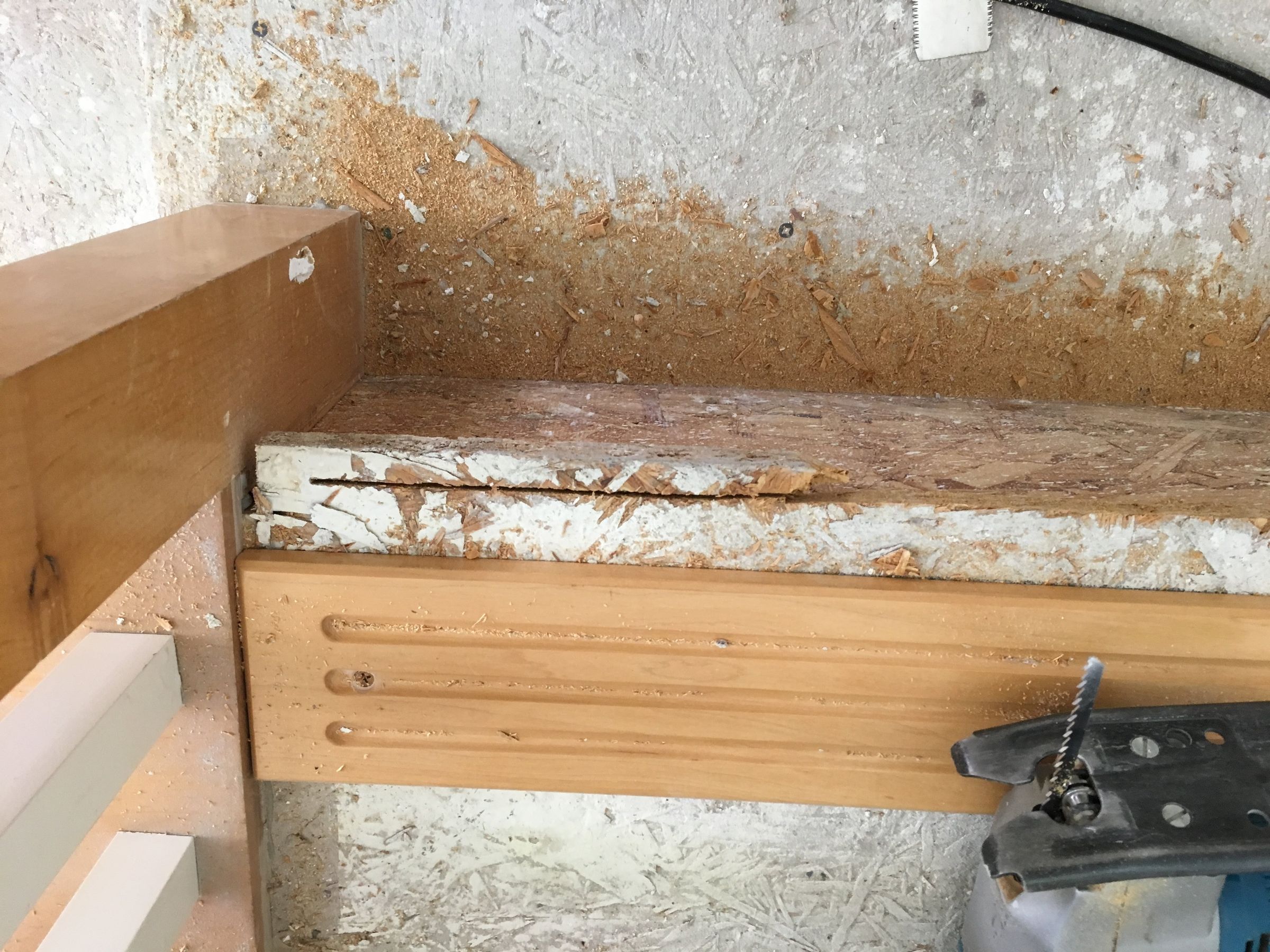 Converting an Old Staircase to Look New and Modern 16 Steps (with