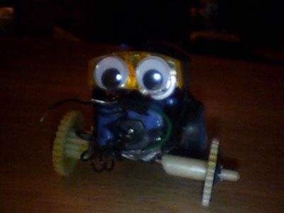 DuneBot 1.2 - an EasyBot Slideshow