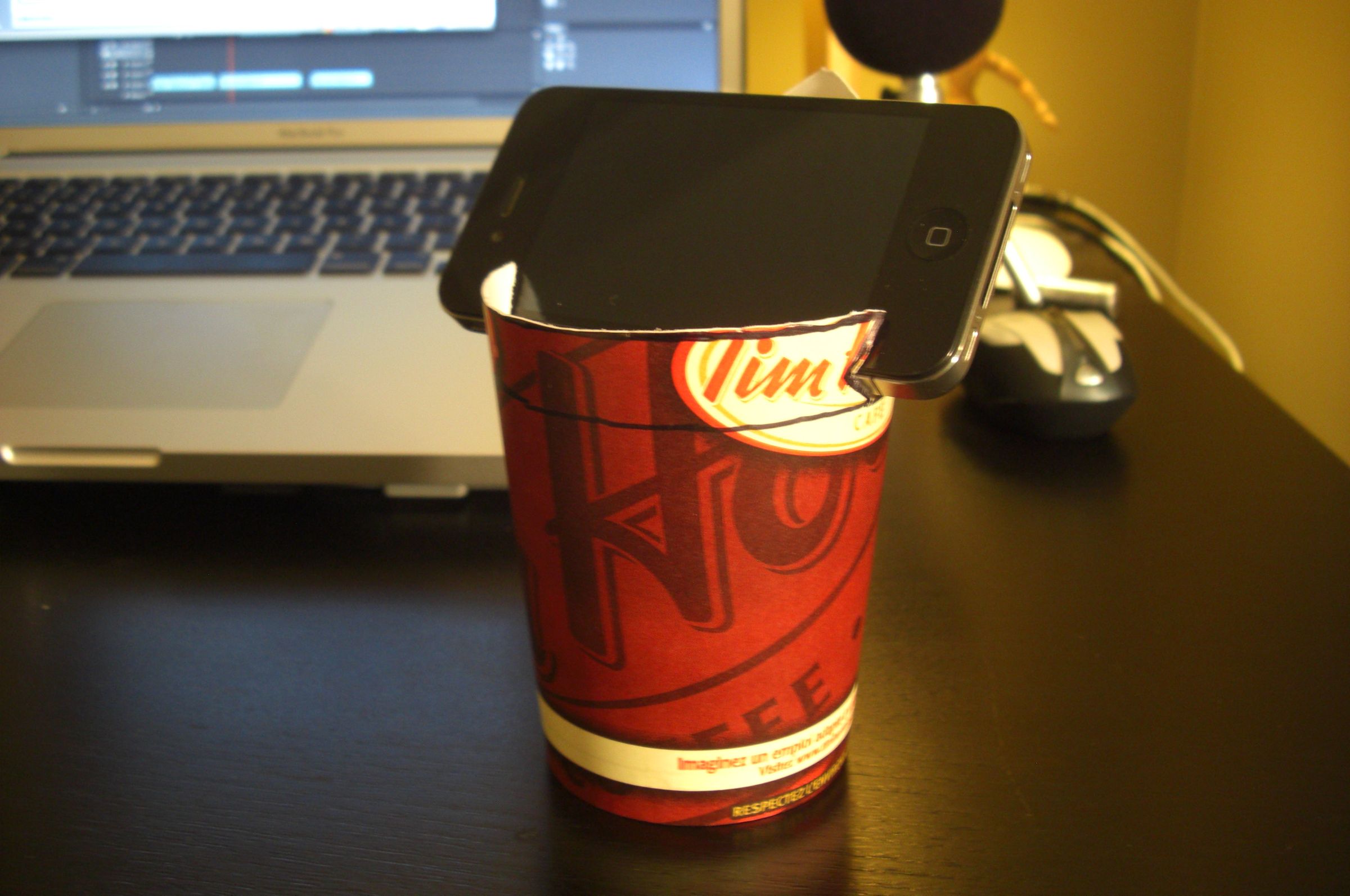How to Make a Smart Phone Holder for Your IPhone, Android and or Black Berry for Pennies