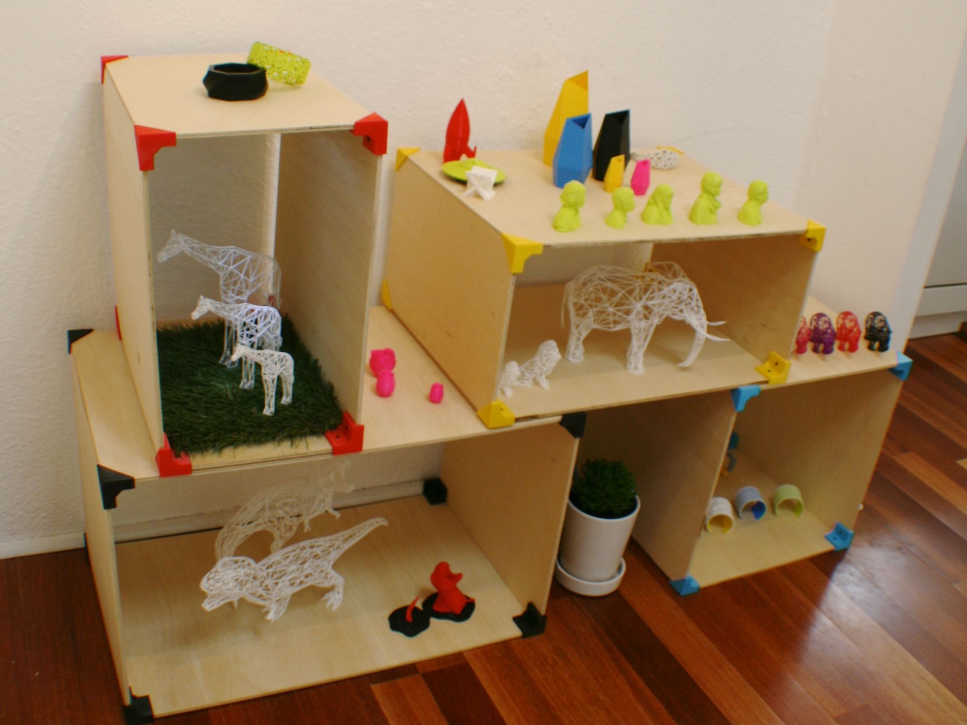 XYZ Connect 3D Printed Box Shelves