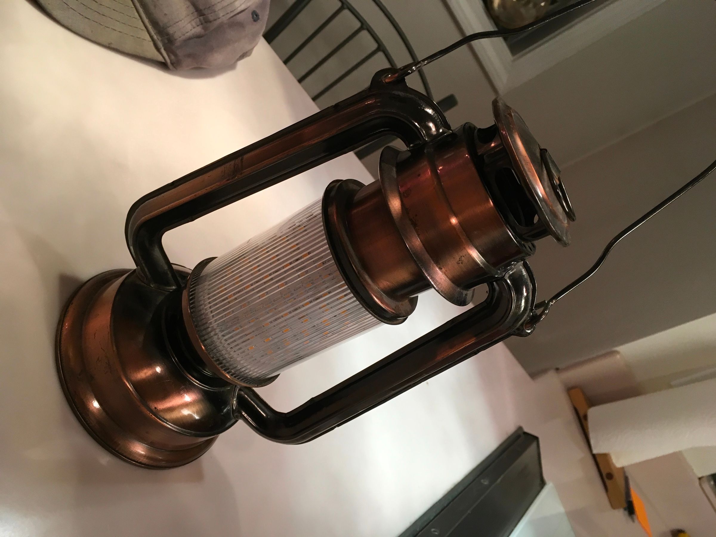 Lantern Conversion to Flicker Flame 4 Steps (with Pictures