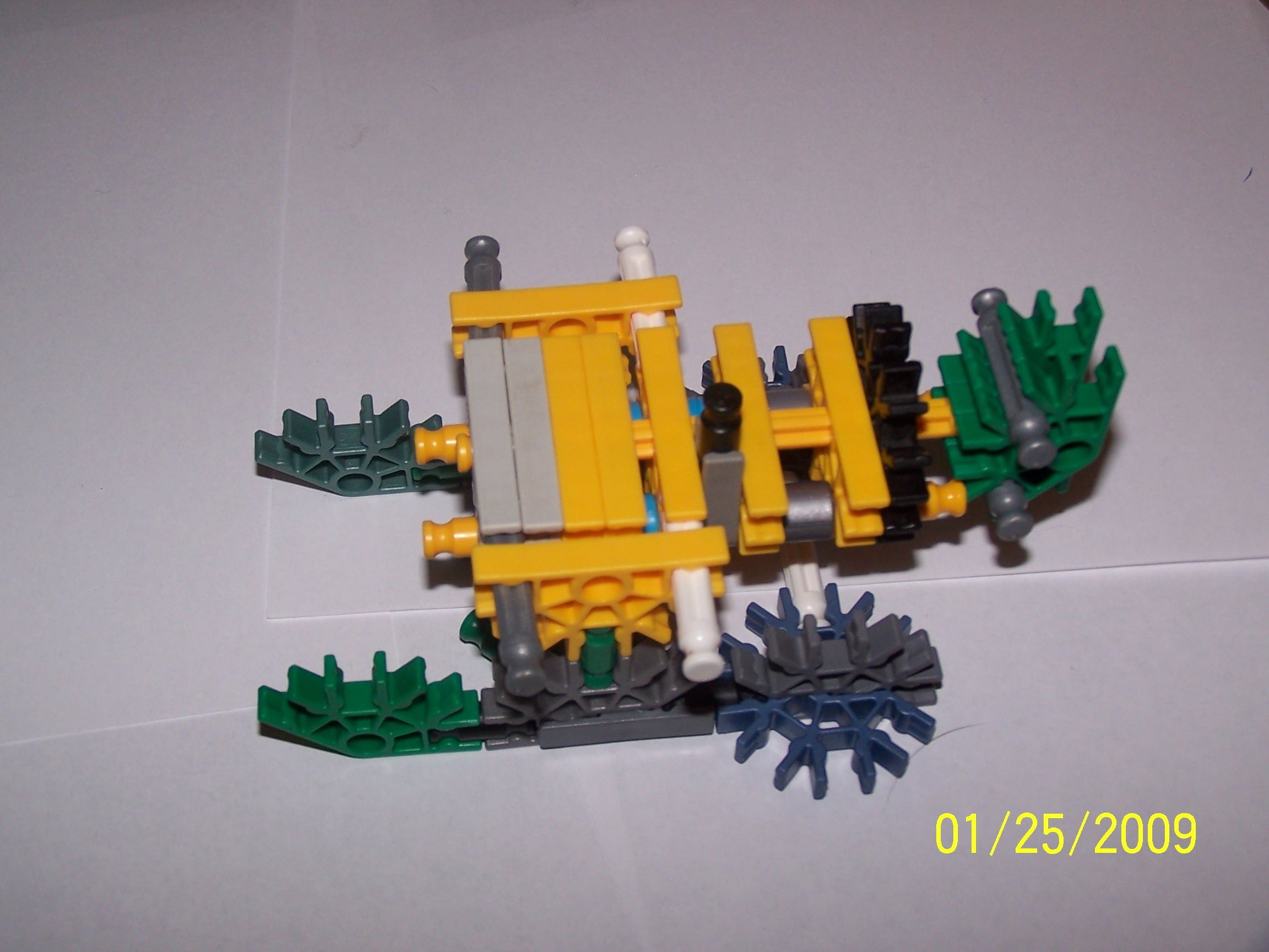 Knex Cannon With a Stability Base