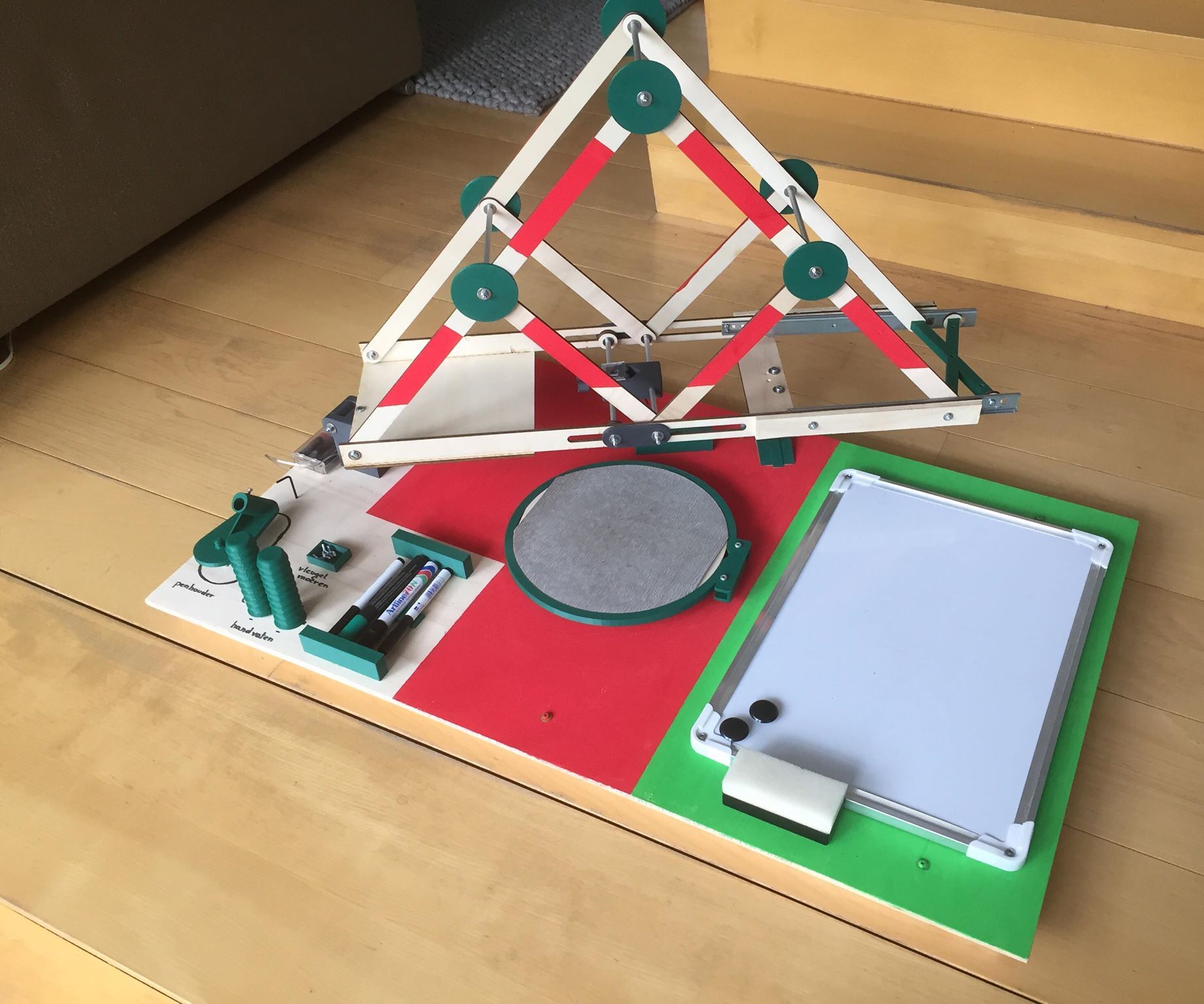 D4E1 - Artmakers: T-art