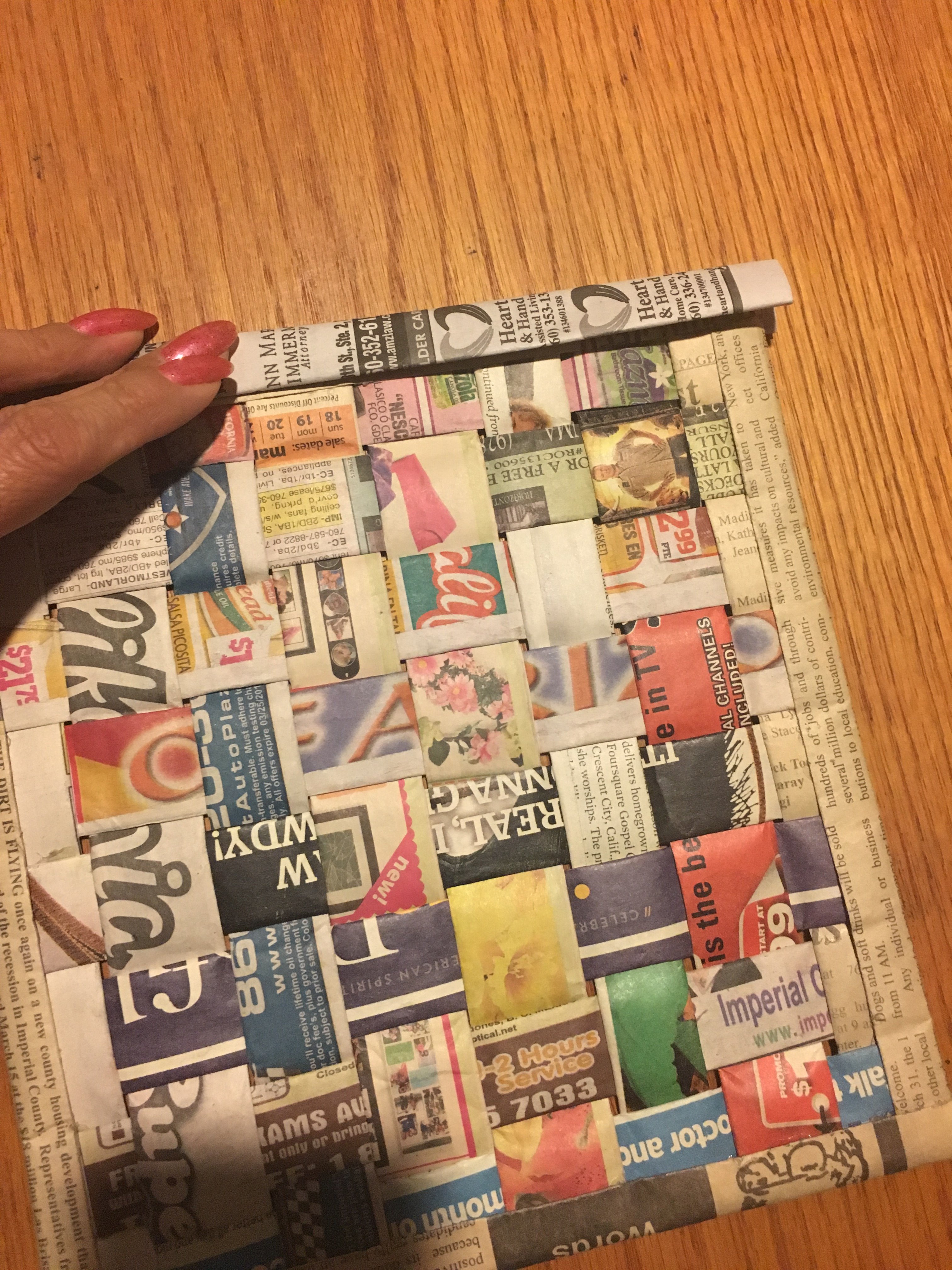 Old Newspaper Placemats and Coaster 3 Steps (with Pictures