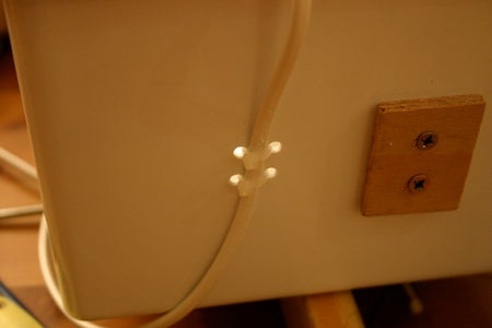 Mounting the Lamp
