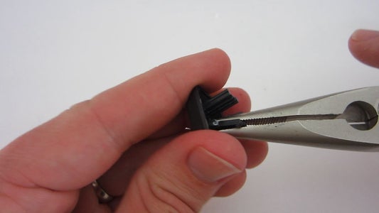 Retira Las Pestañas De La Parte Posterior 