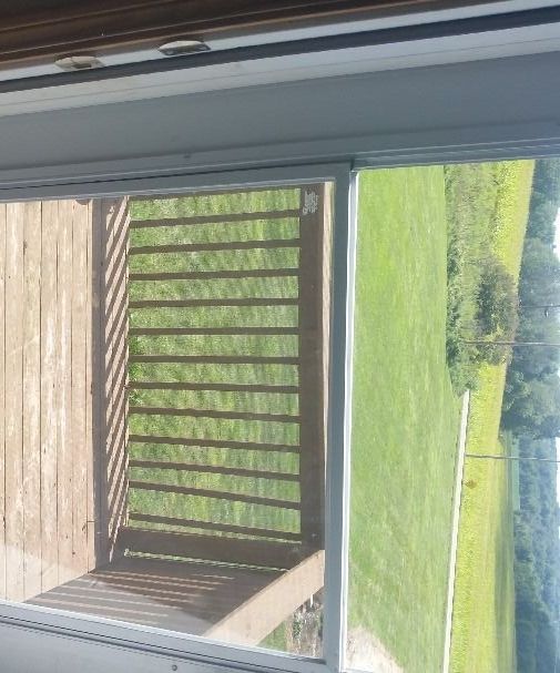 Replacing the Spring Damper on a Screen Door 