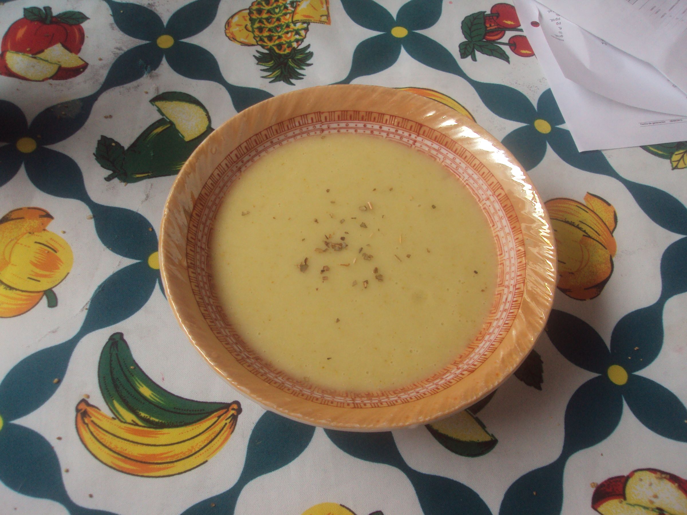 Broccoli, cauliflower and chicken soup