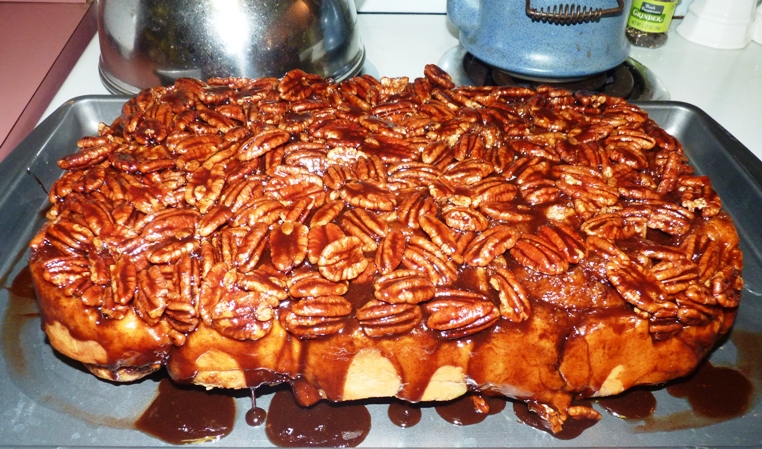 Crazy Karmel Pecan SINnamon Rolls