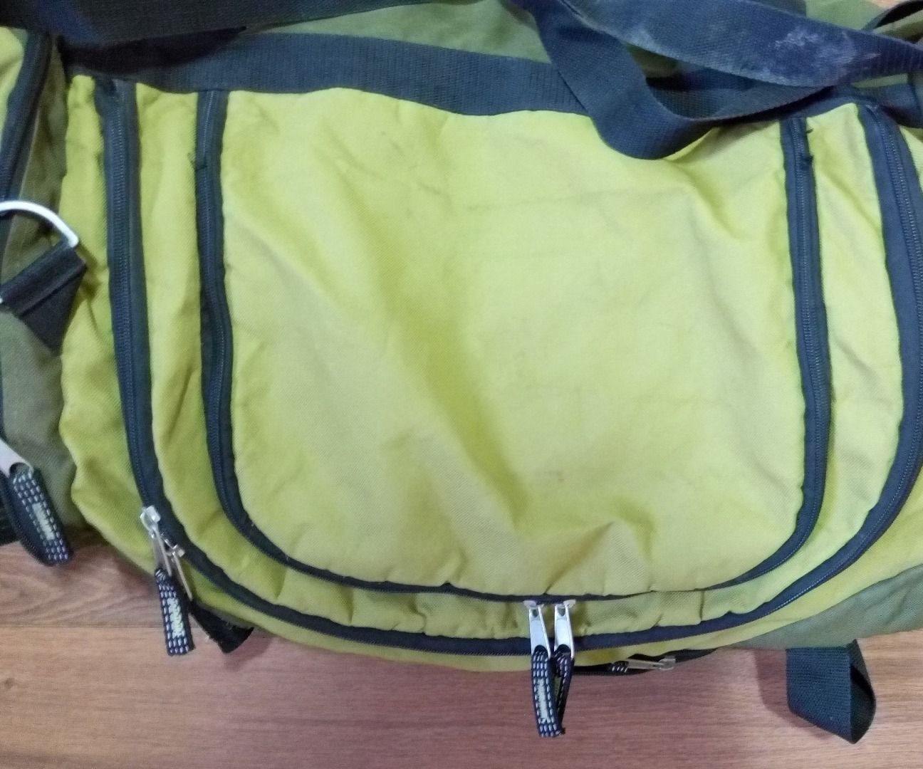 Efficient Packing (or How to zip your bag with no effort)
