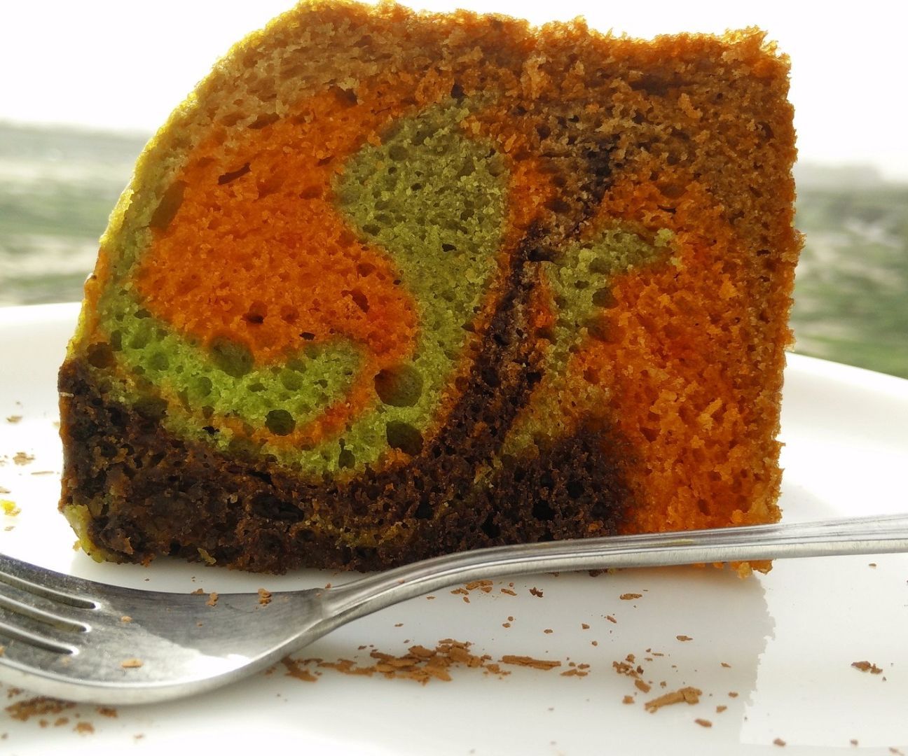 Eggless Marble Cake