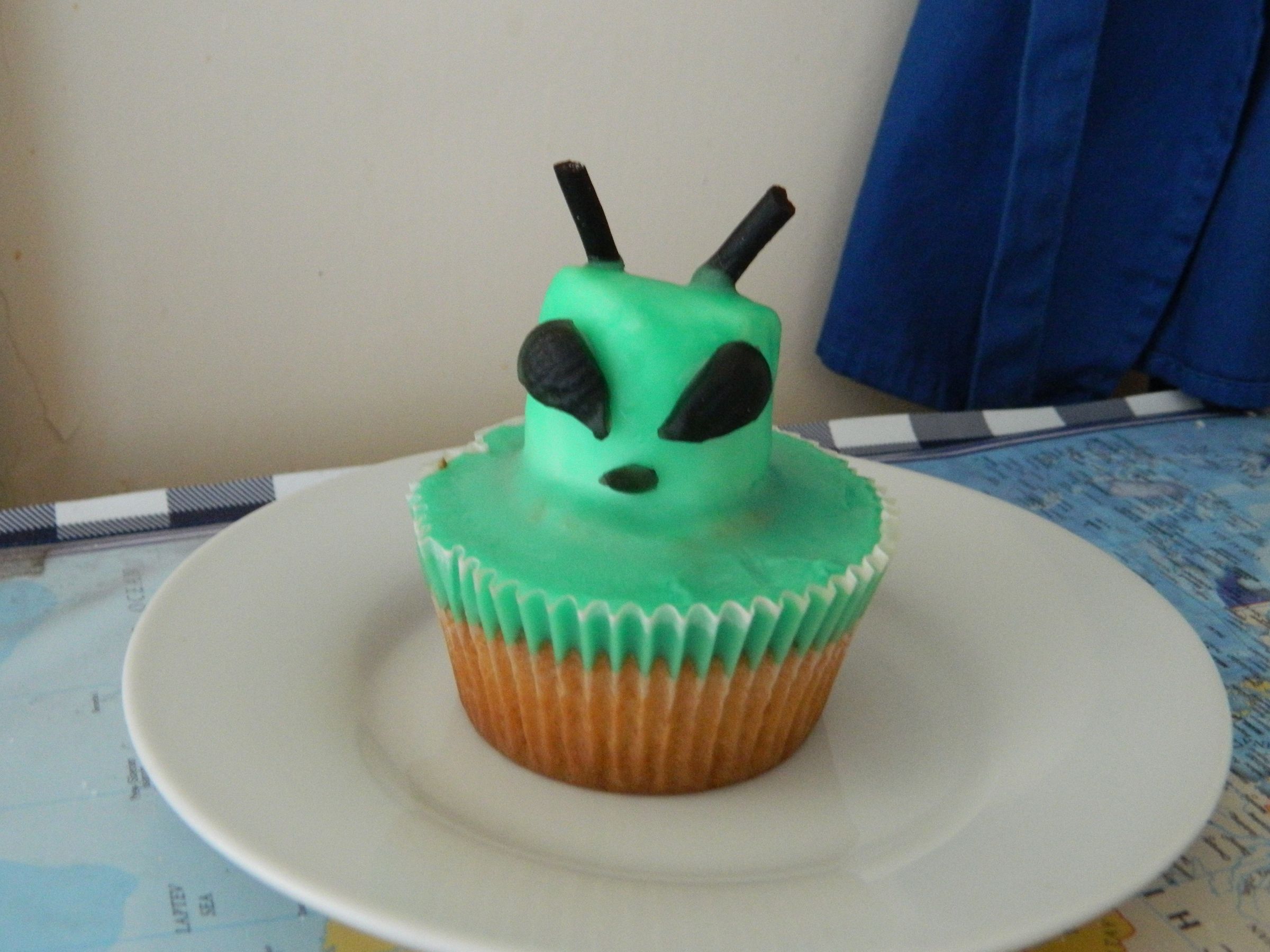 Alien Cupcakes